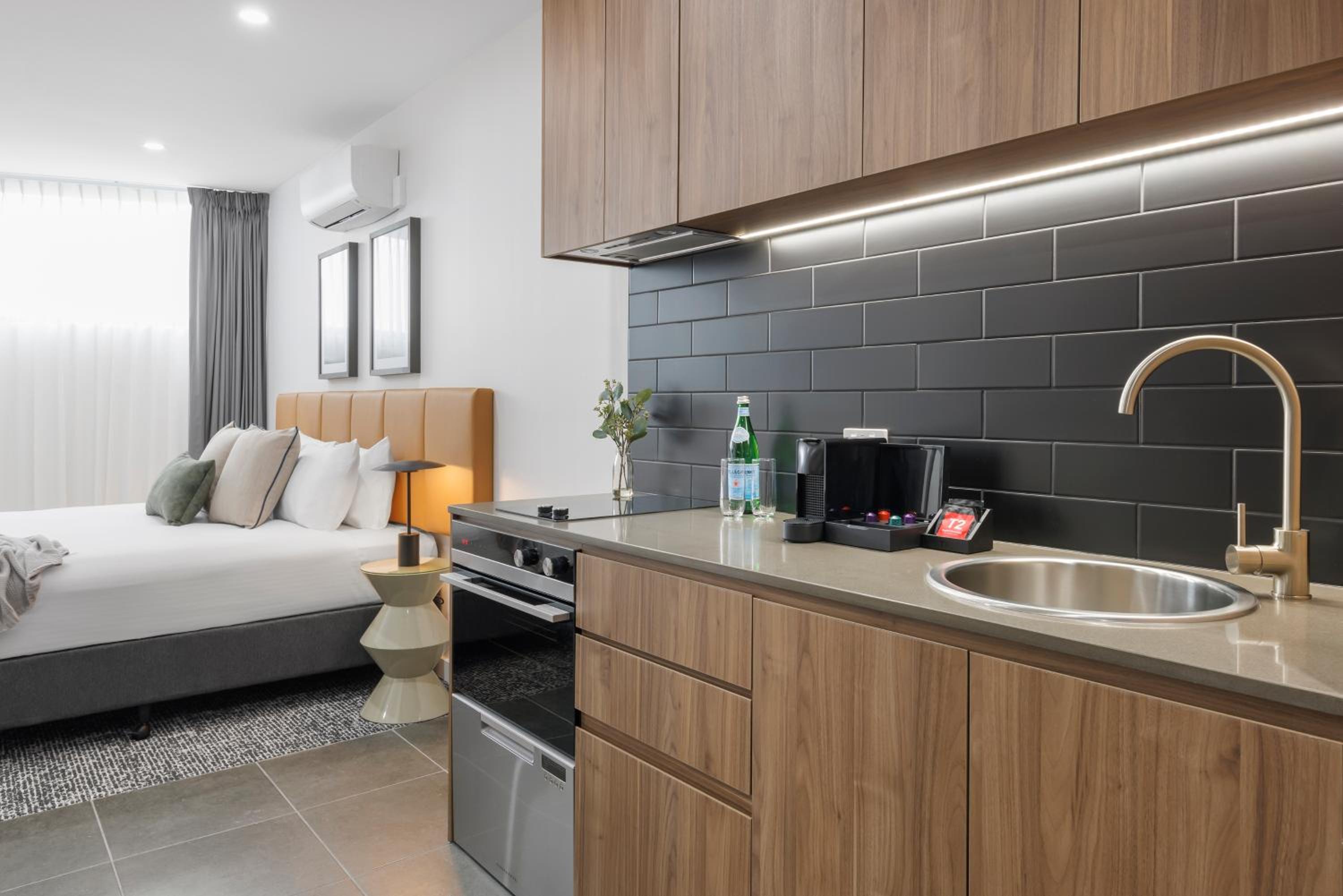 Superior Studio Apartment - Photo 5