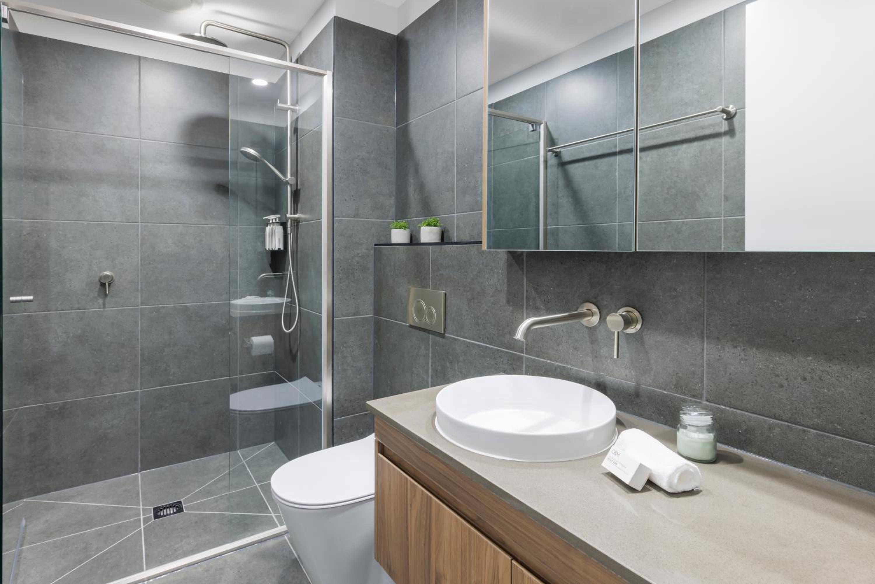 Studio Apartment - Photo 6