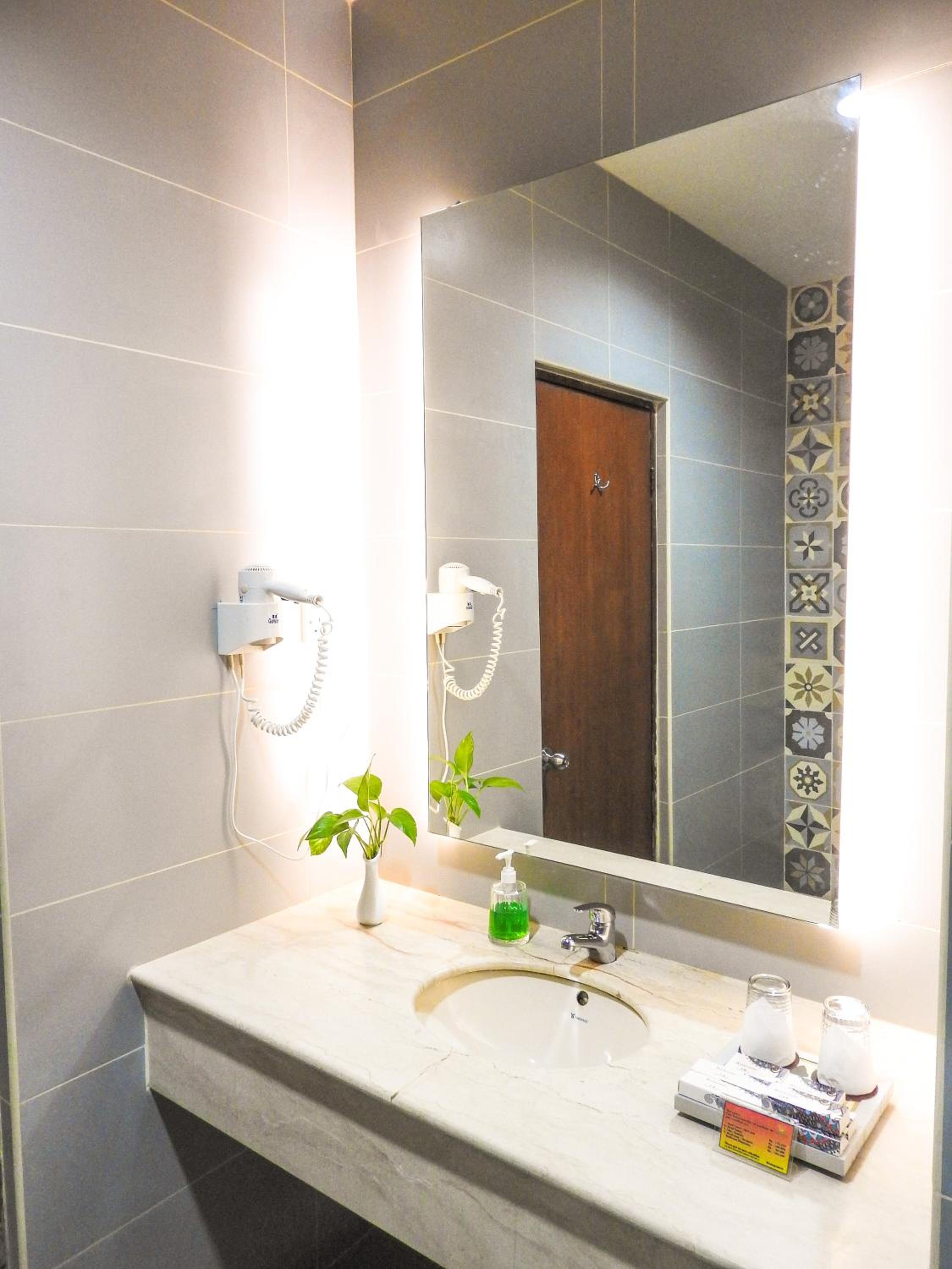 Superior Twin Room - Photo 3