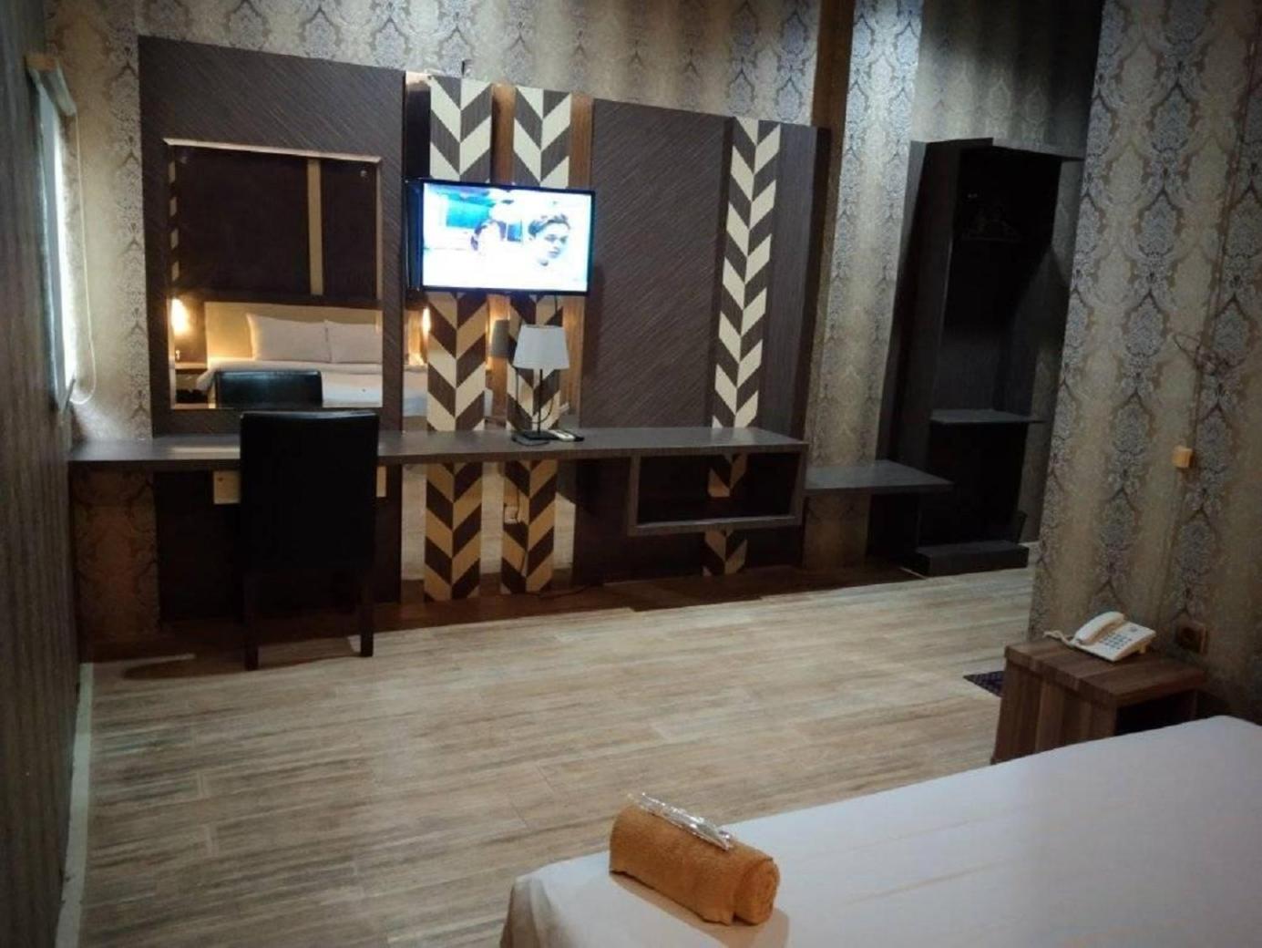 Suite - Photo 2