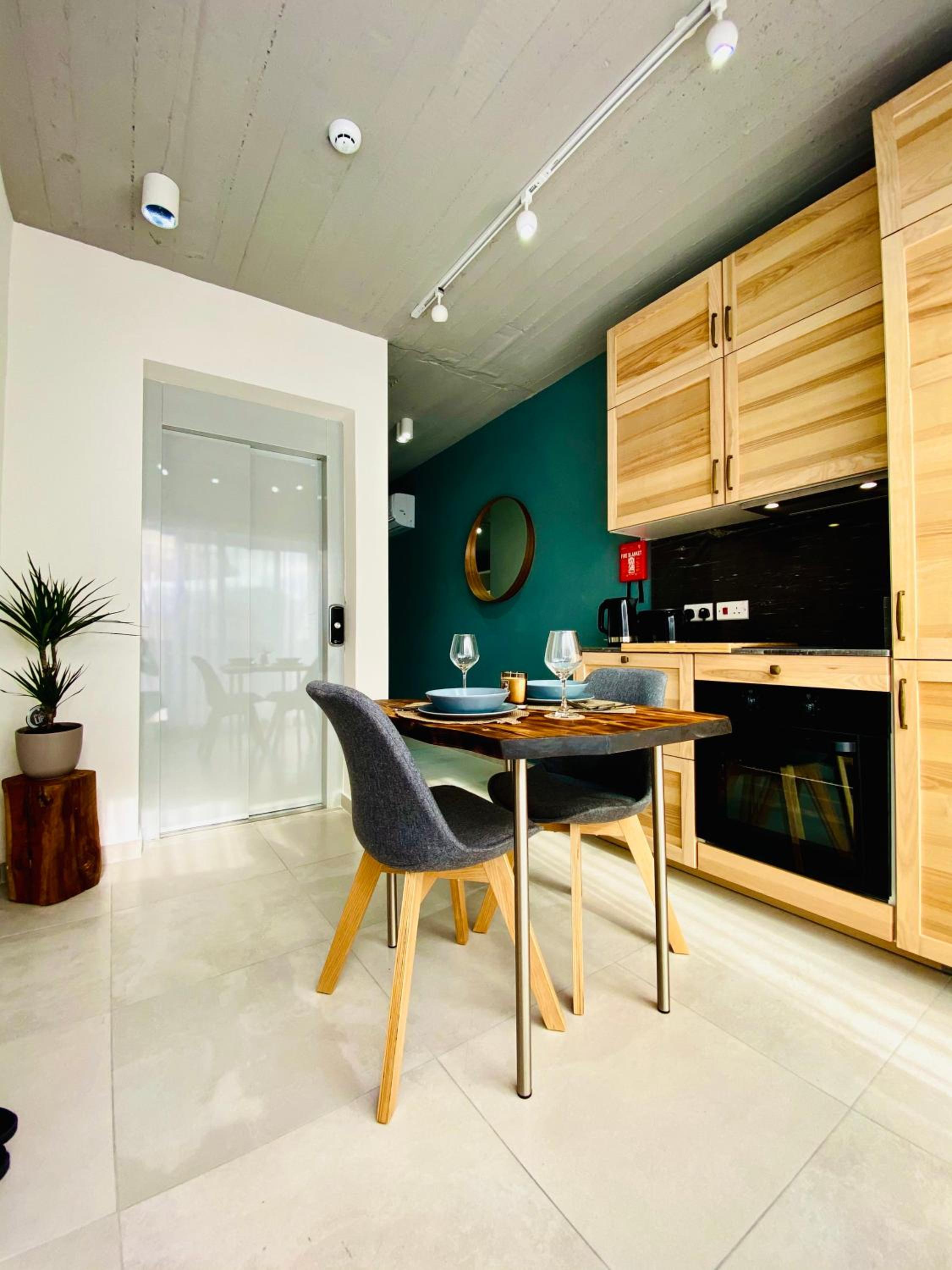 Triple Room with Terrace - Photo 13
