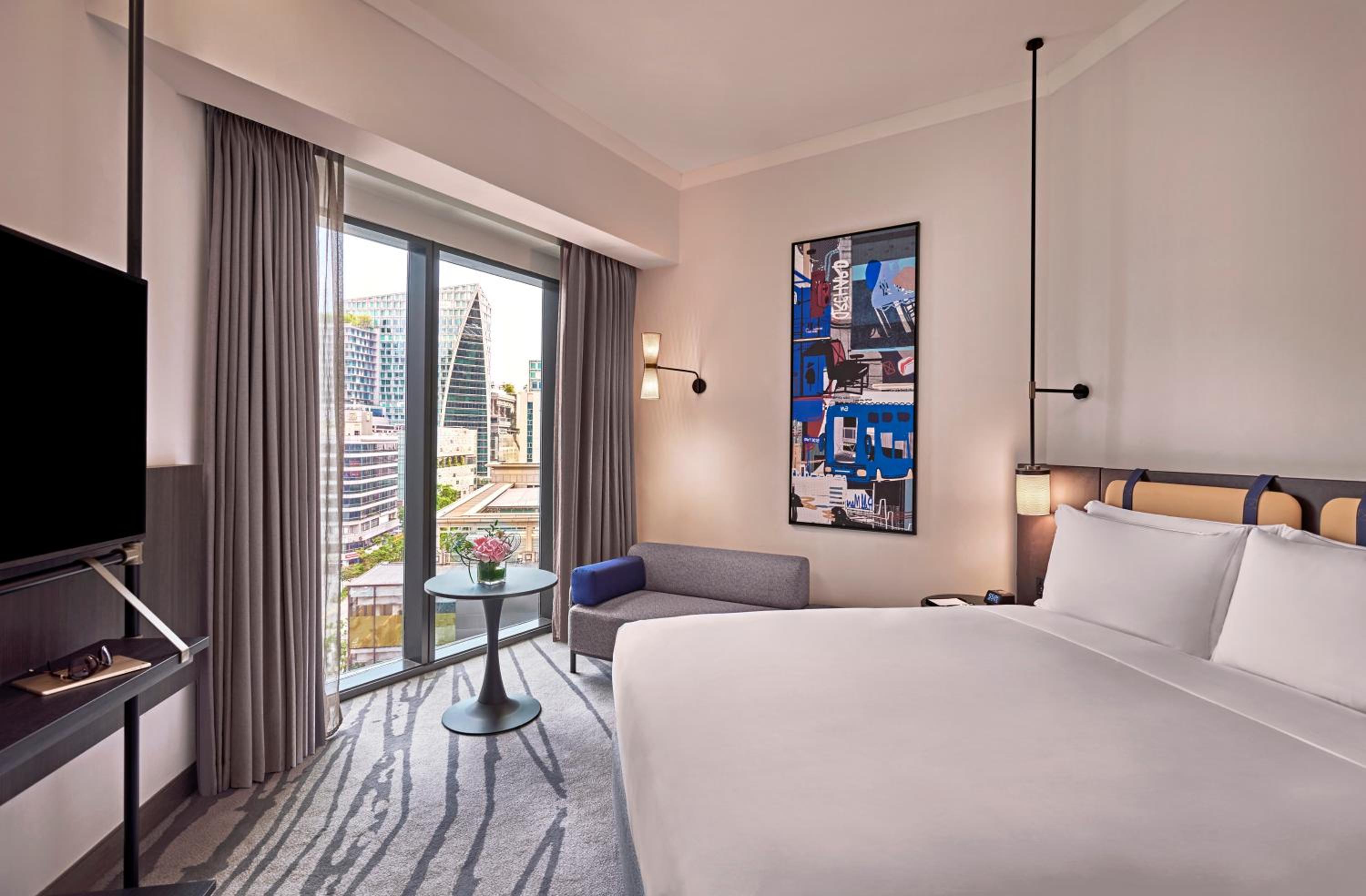 Classic Room, 1 Queen Bed photo 2