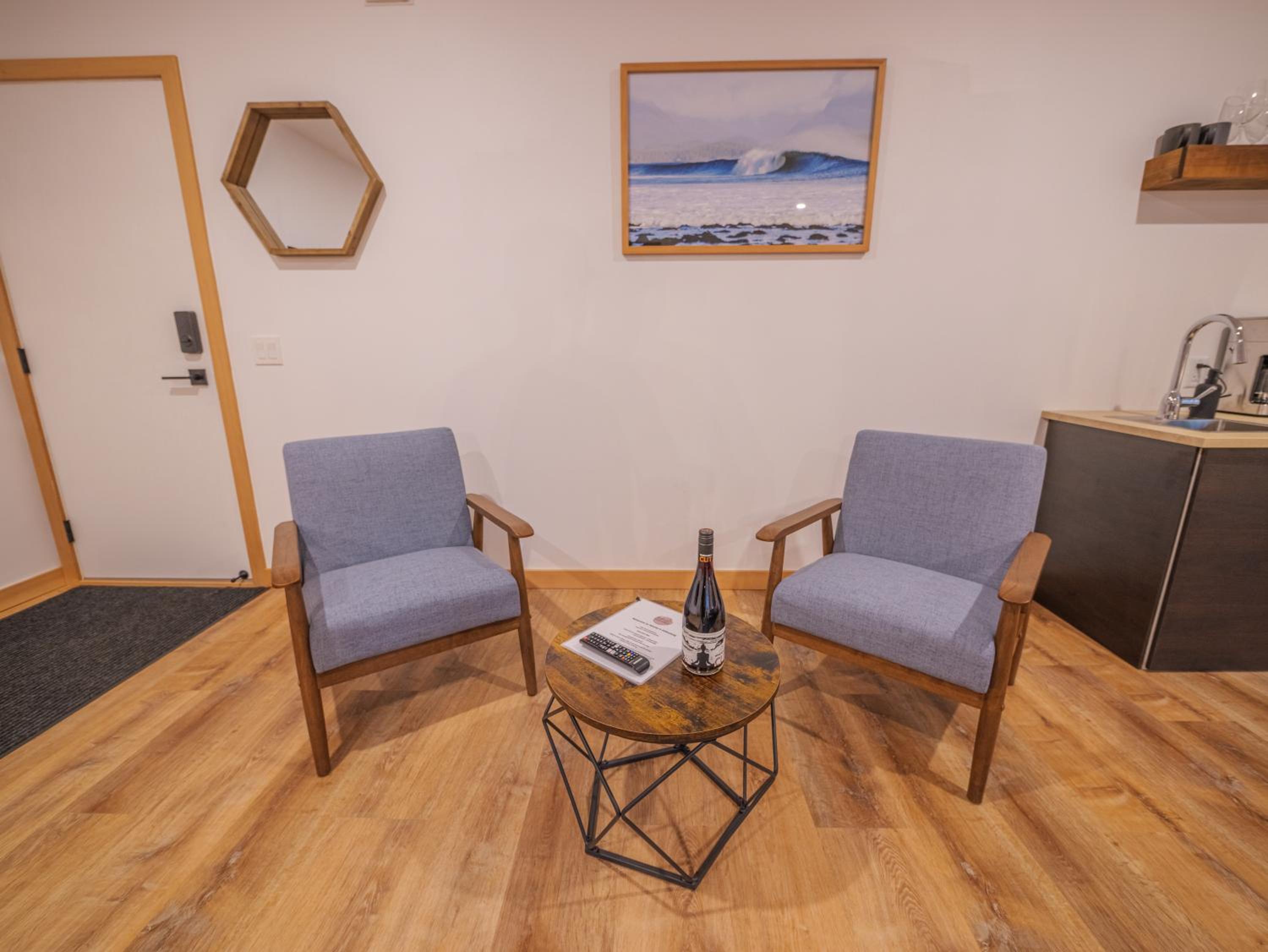 Deluxe King Suite
