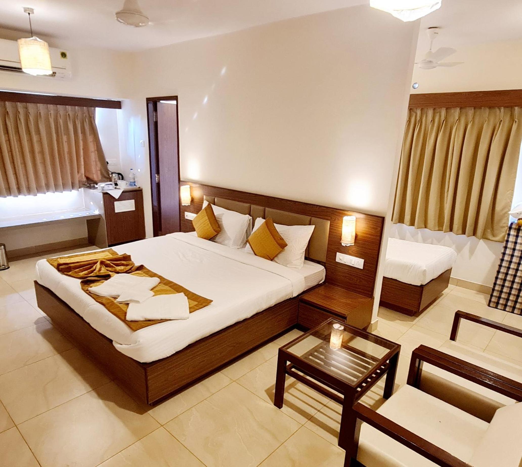 Luxury Triple Room photo 3