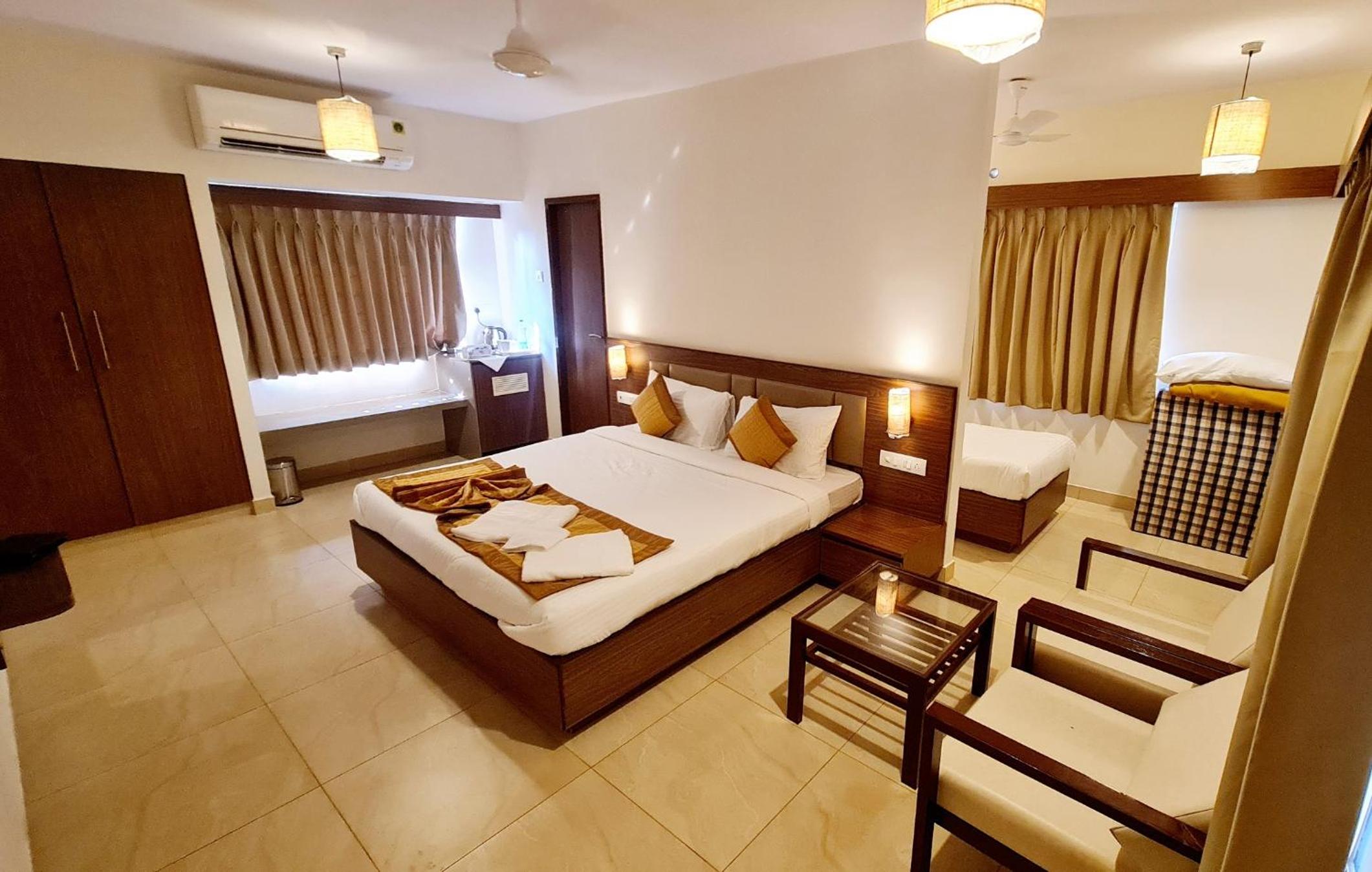 Luxury Triple Room photo 2