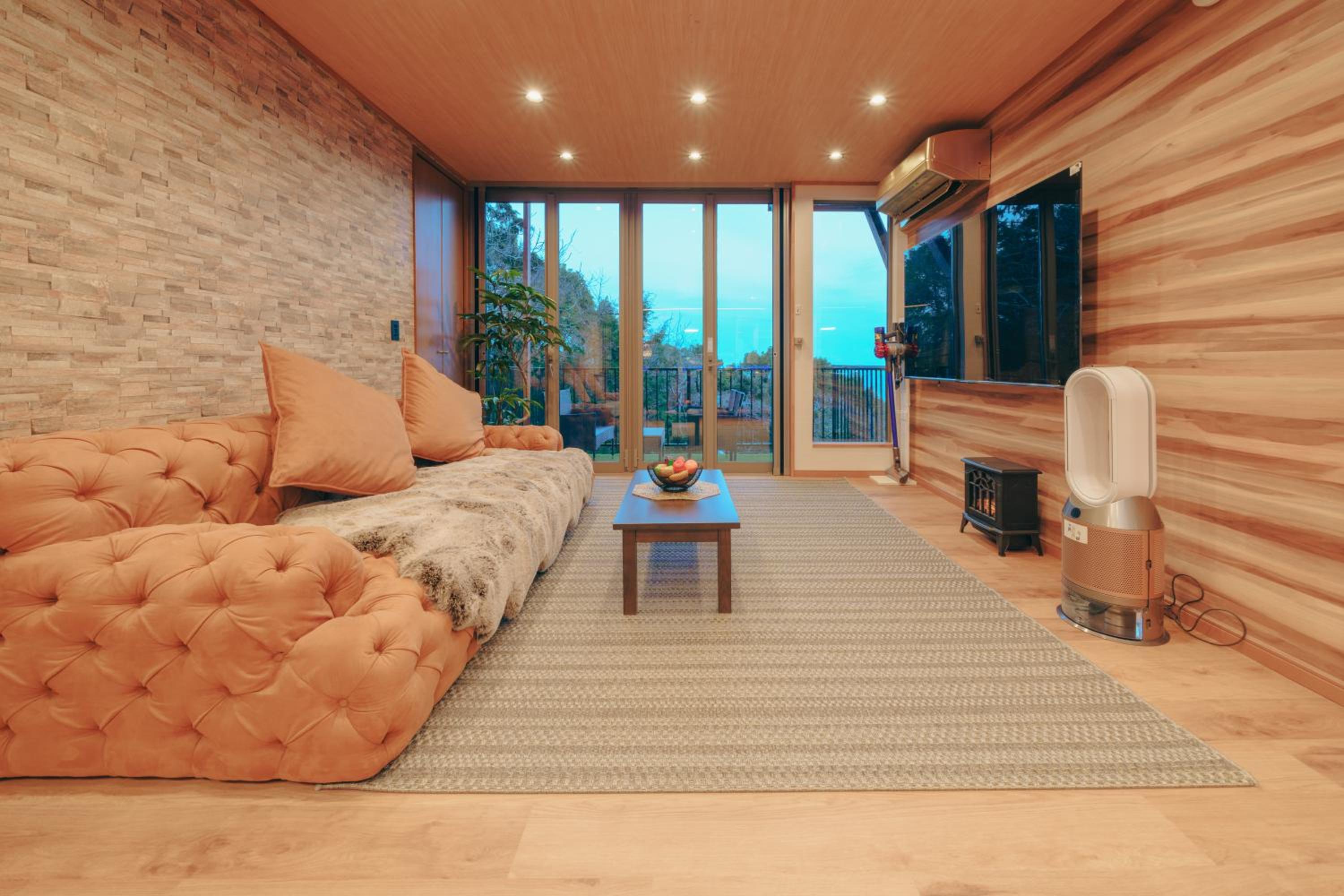 Villa photo 1