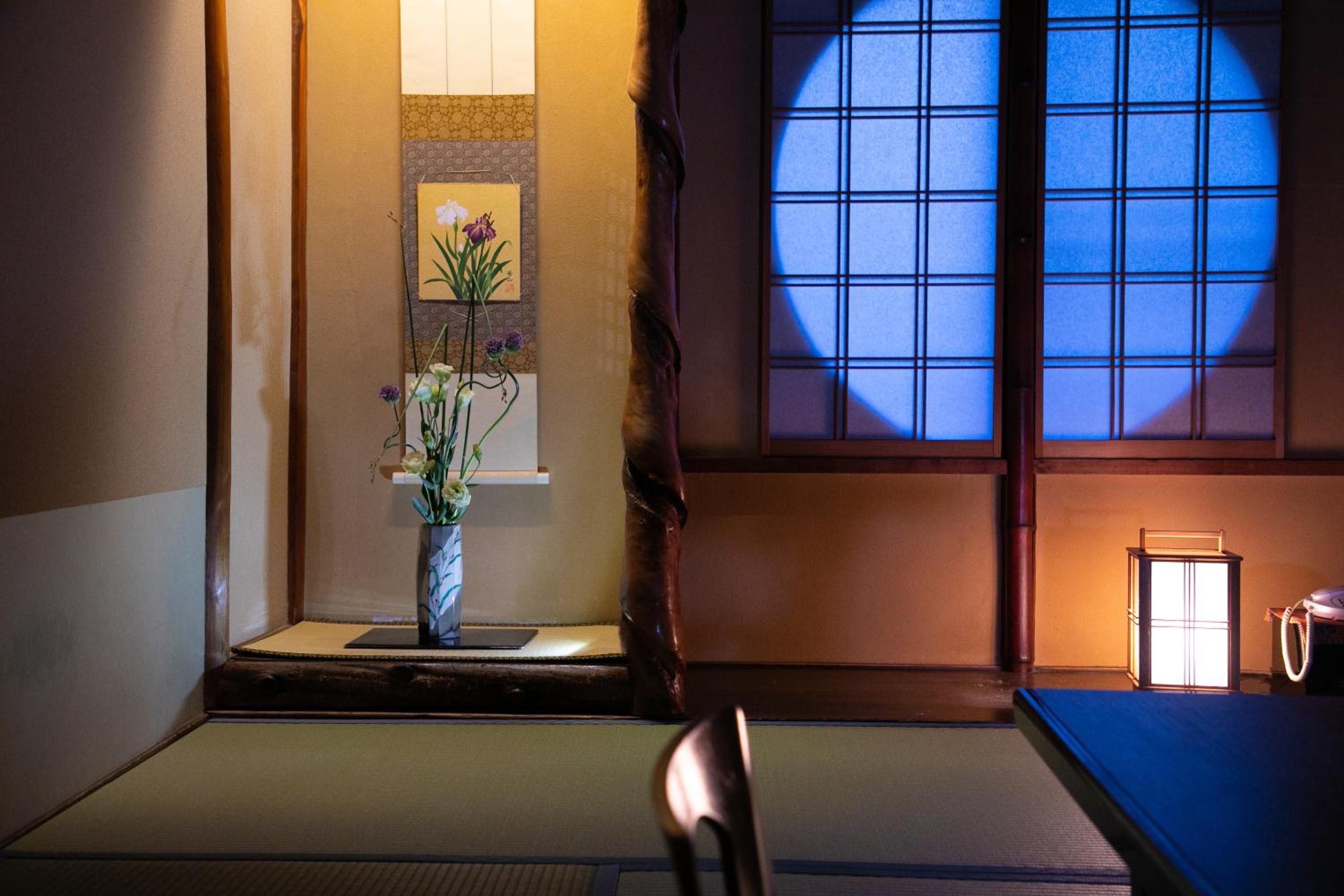 Superior Japanese Style Room photo 3