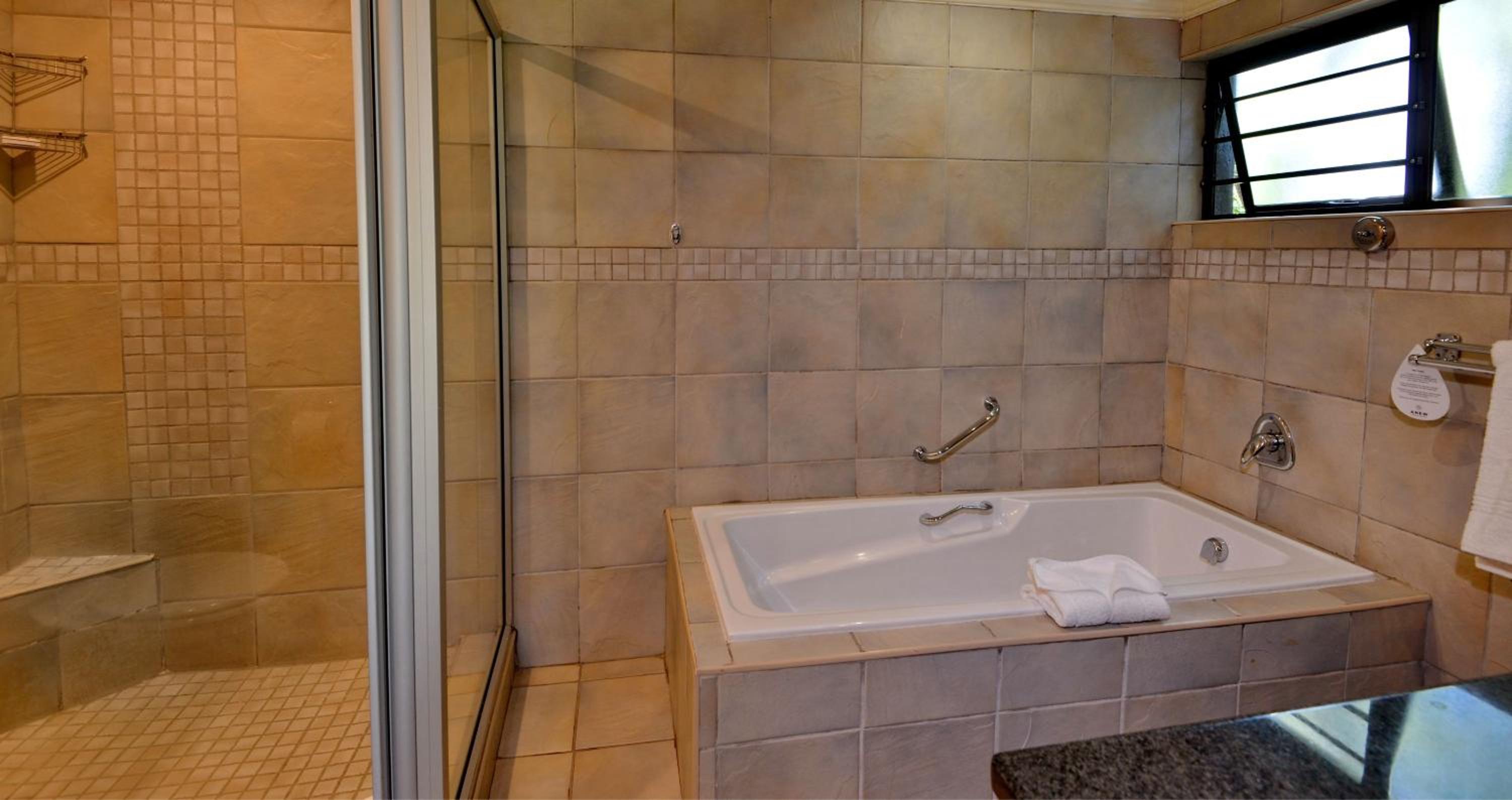 Standard Room - Photo 11