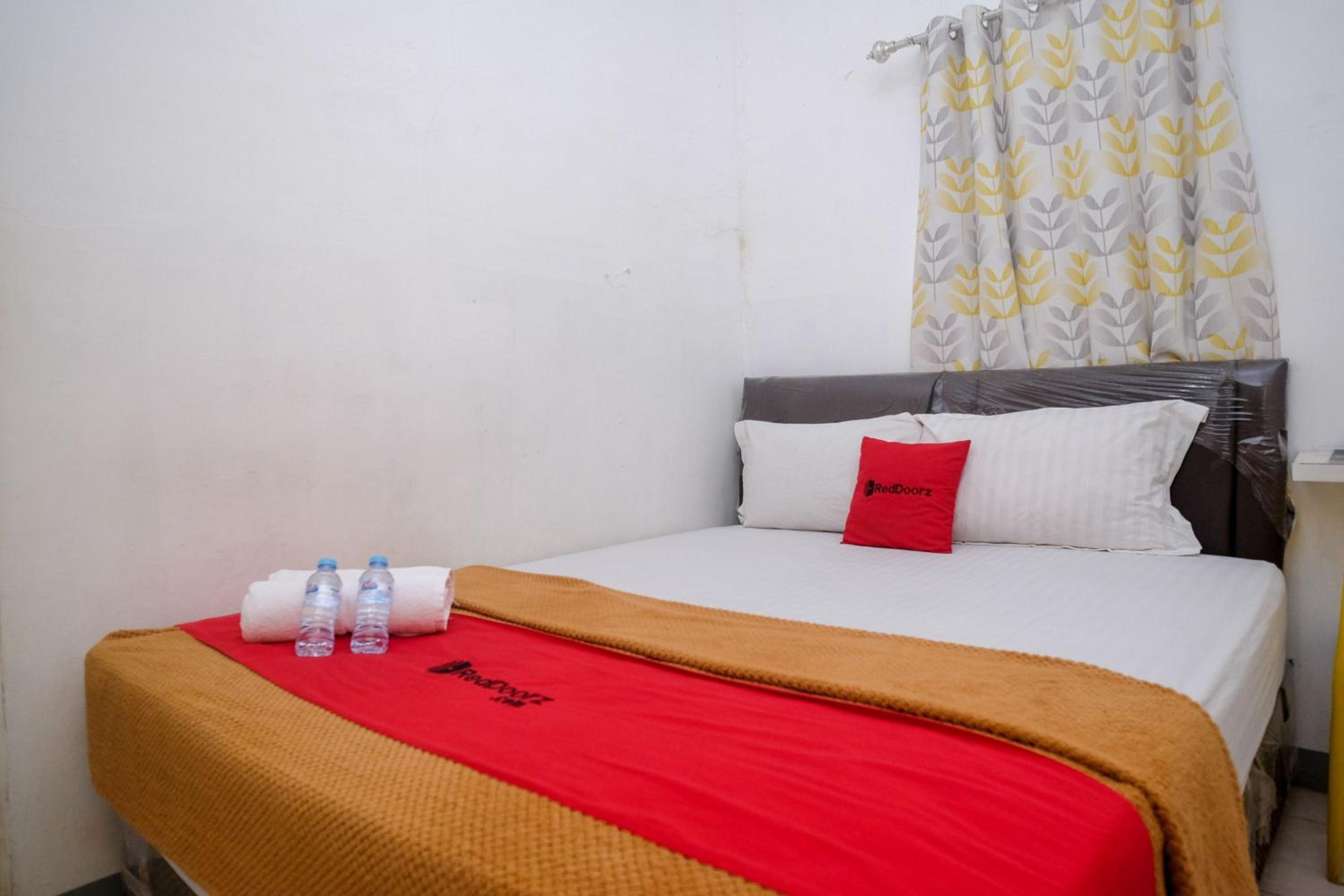 Economy Double Room photo 2