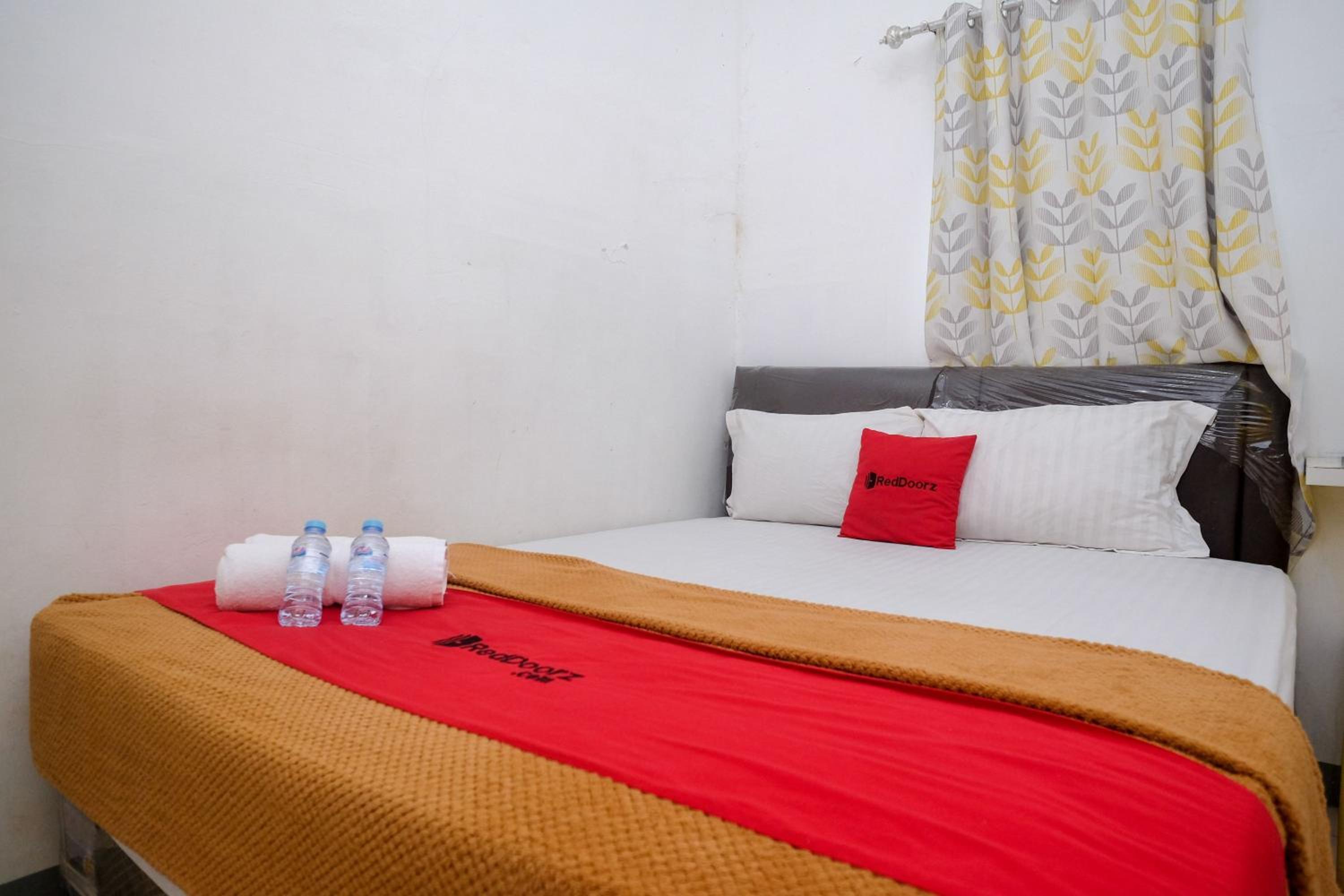 Economy Double Room photo 3