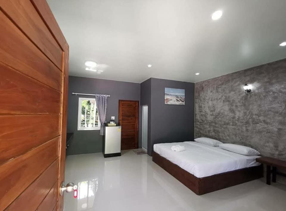 Deluxe Double Room - Photo 5