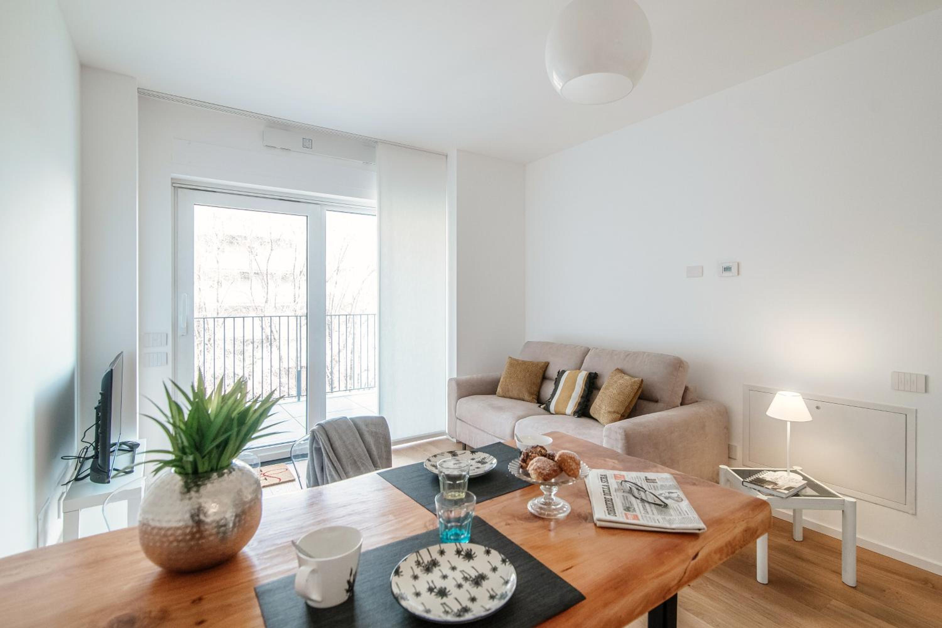 One-Bedroom Apartment