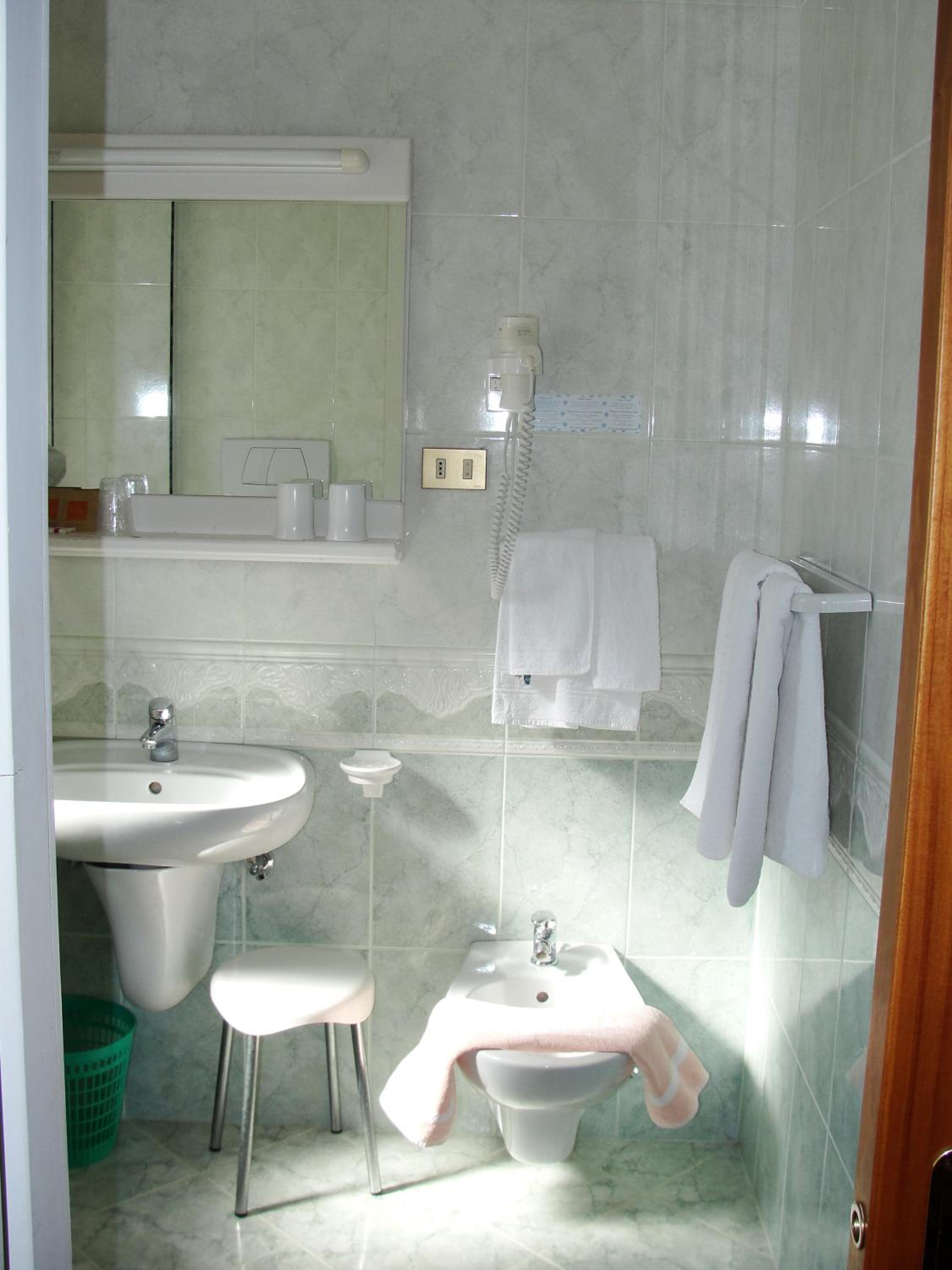Superior Double Room - Photo 2