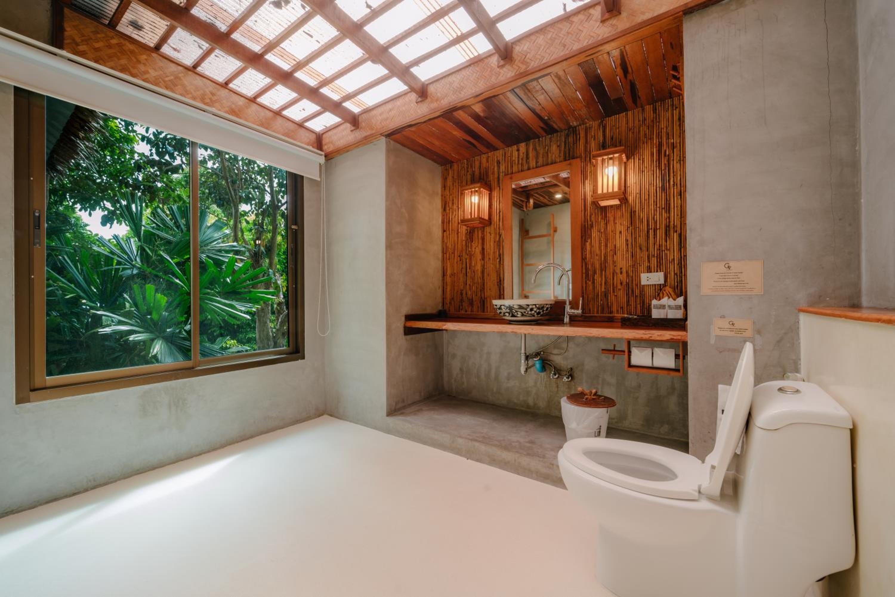 Deluxe Cottage with Partial Sea View - Photo 3