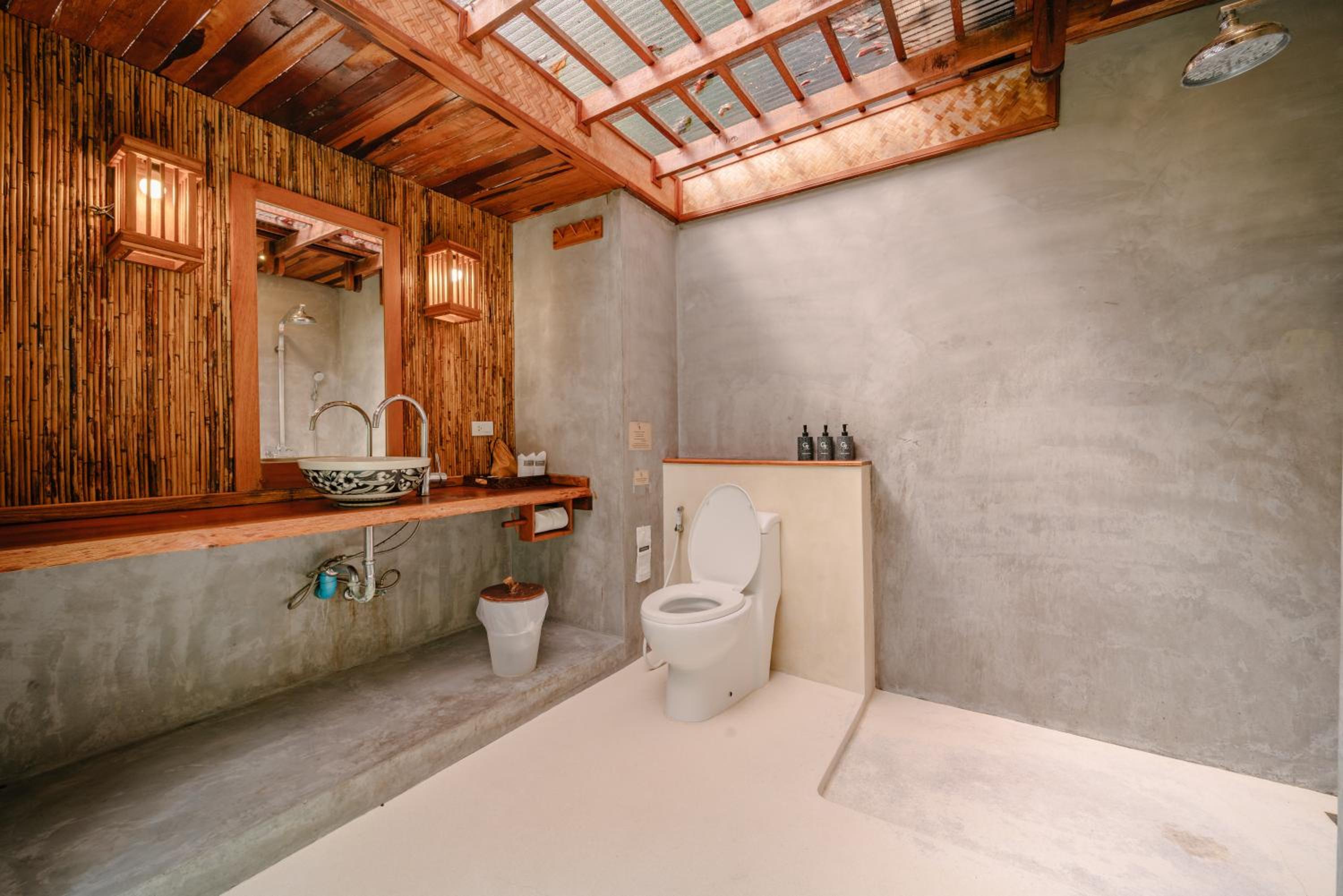 Deluxe Cottage with Partial Sea View - Photo 7