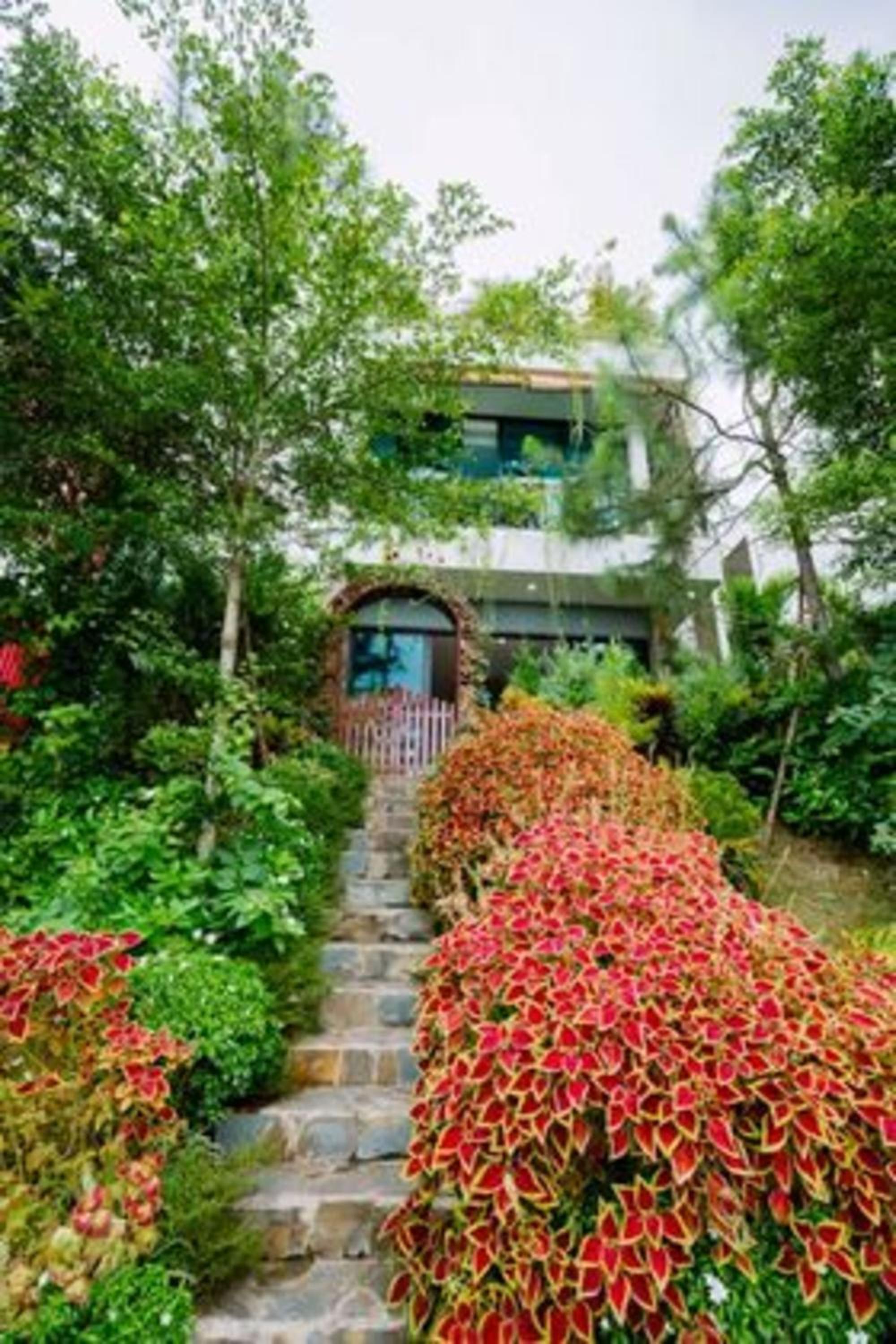 Villa photo 3