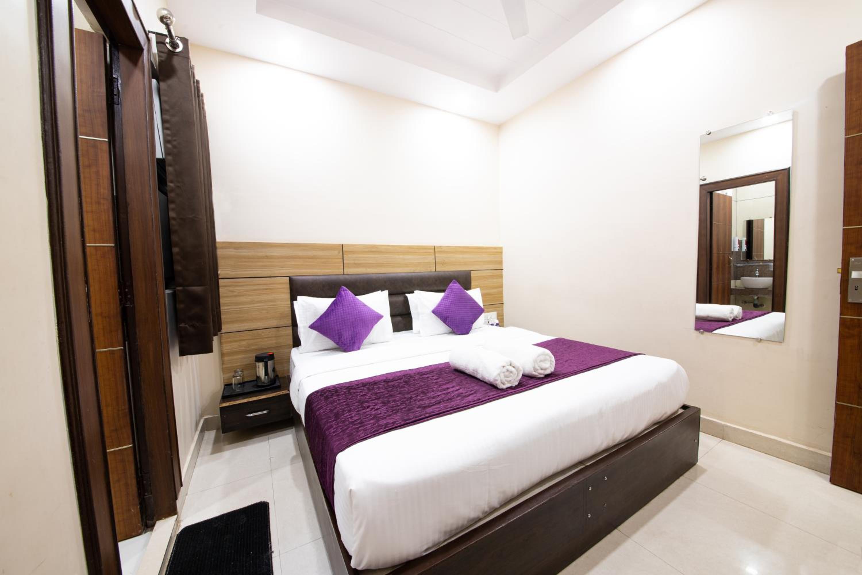 Standard Double Room photo 2