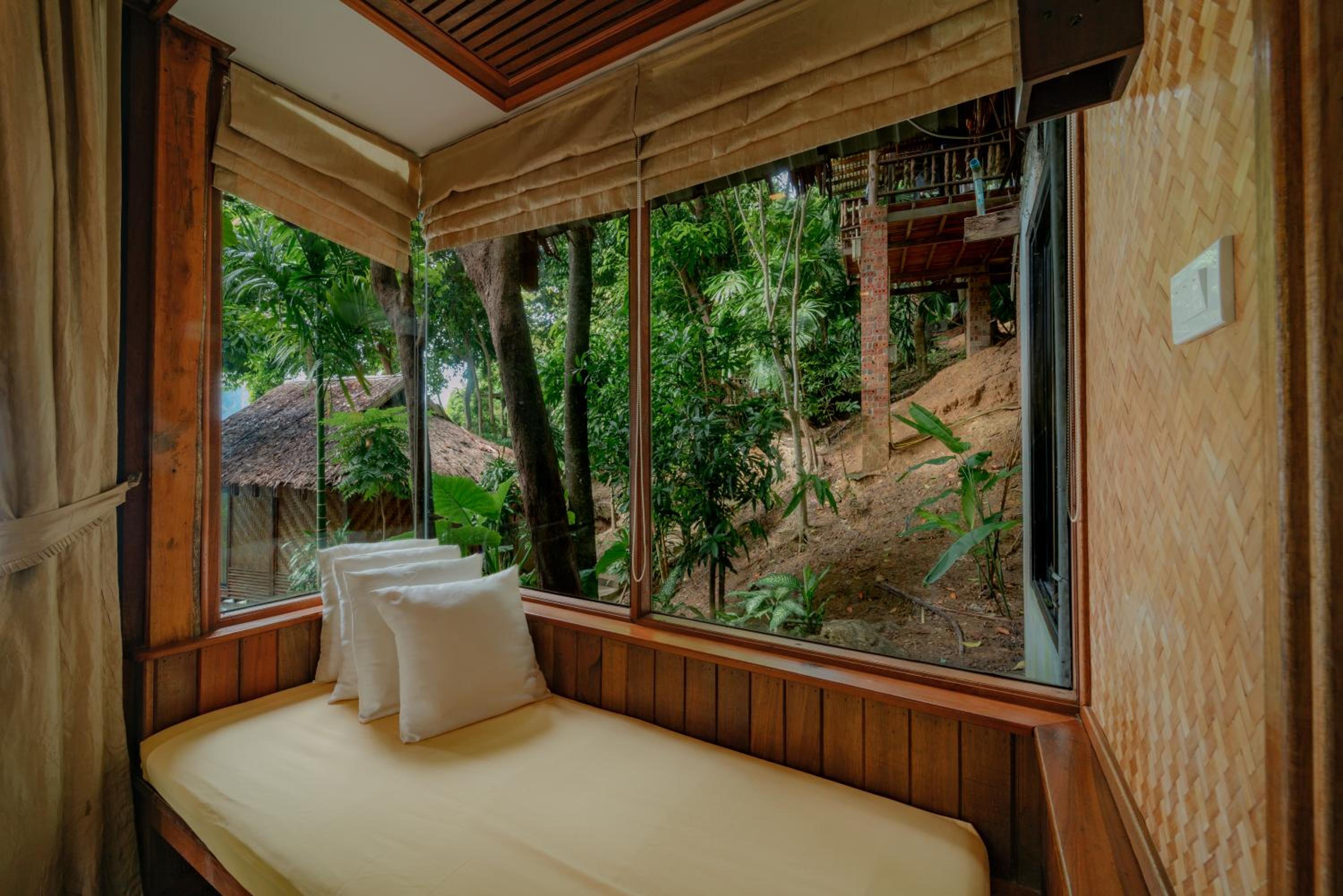 Grand Deluxe Cottage with Partial Sea View - Photo 3