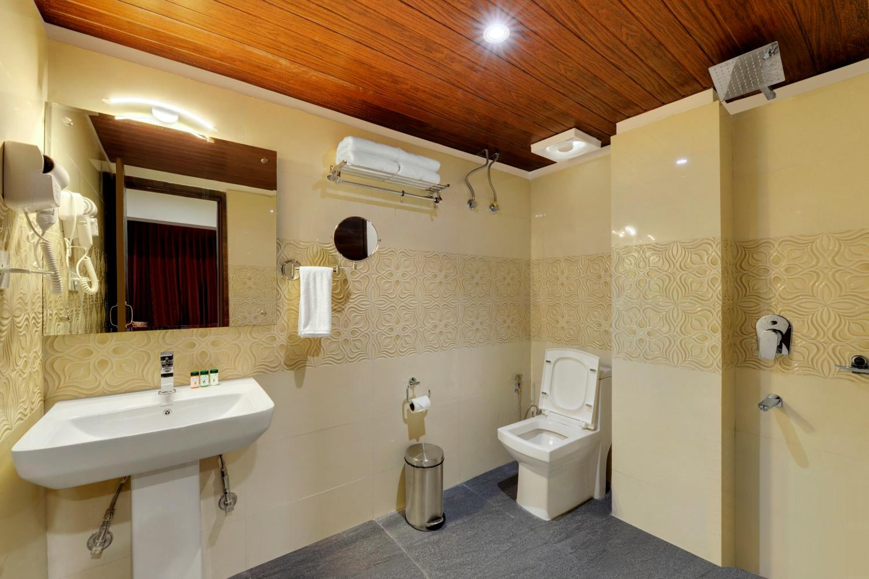Premium Room - Photo 3