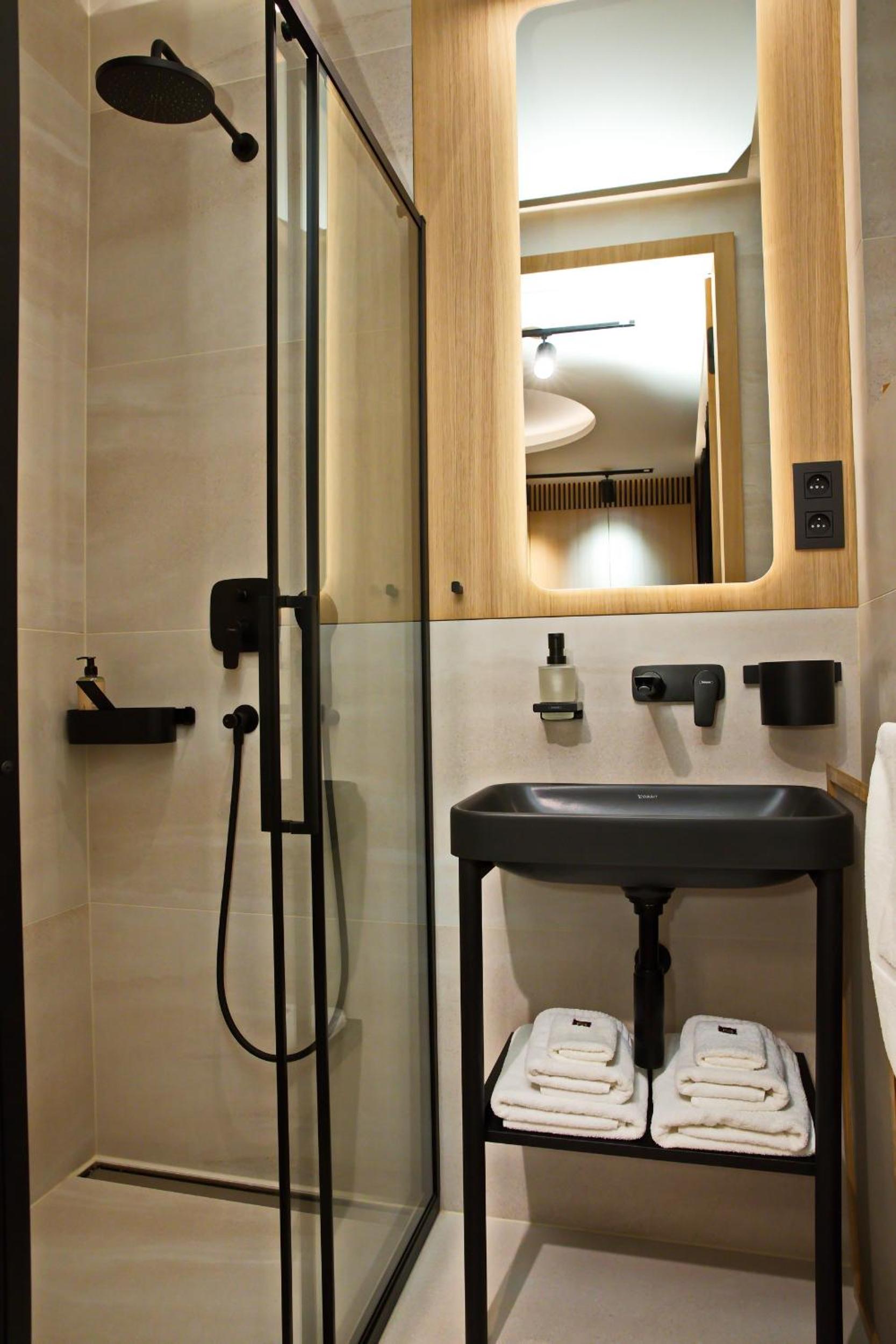 Apartment - Photo 5