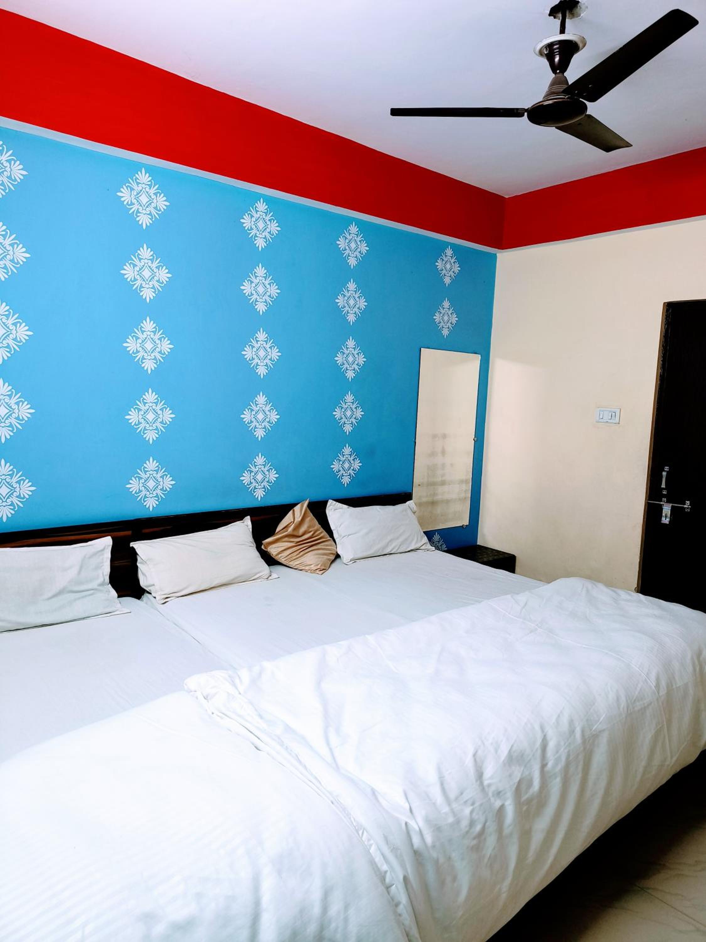 Standard Triple Room - Photo 1