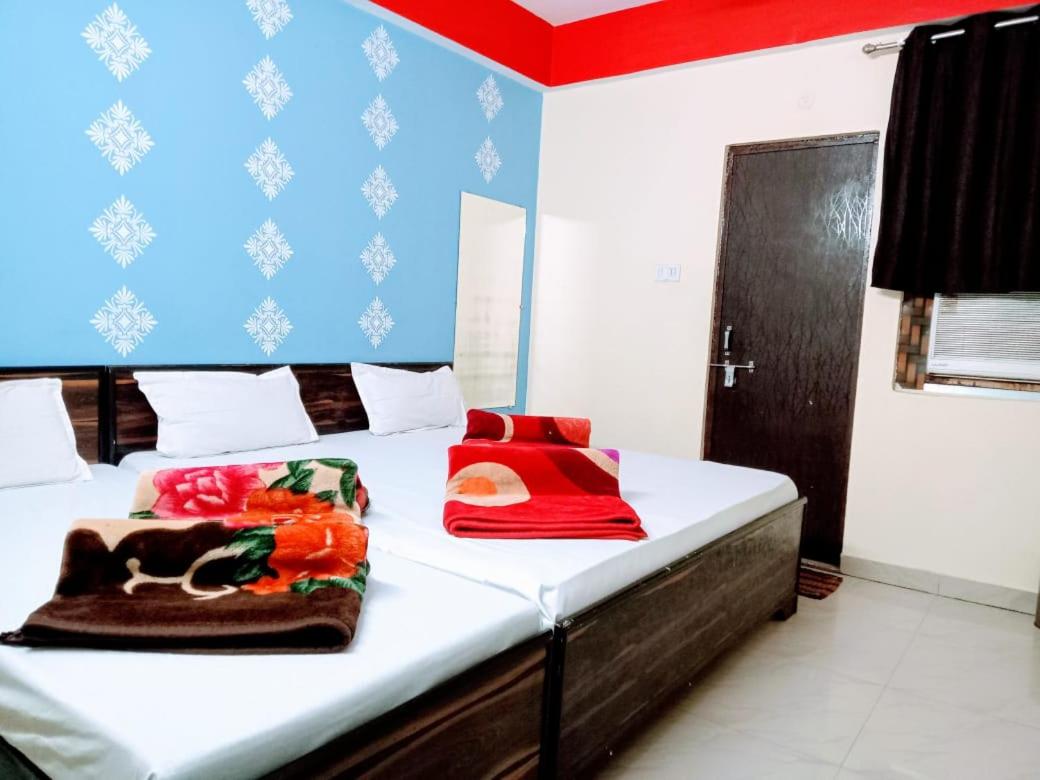 Standard Triple Room - Photo 2
