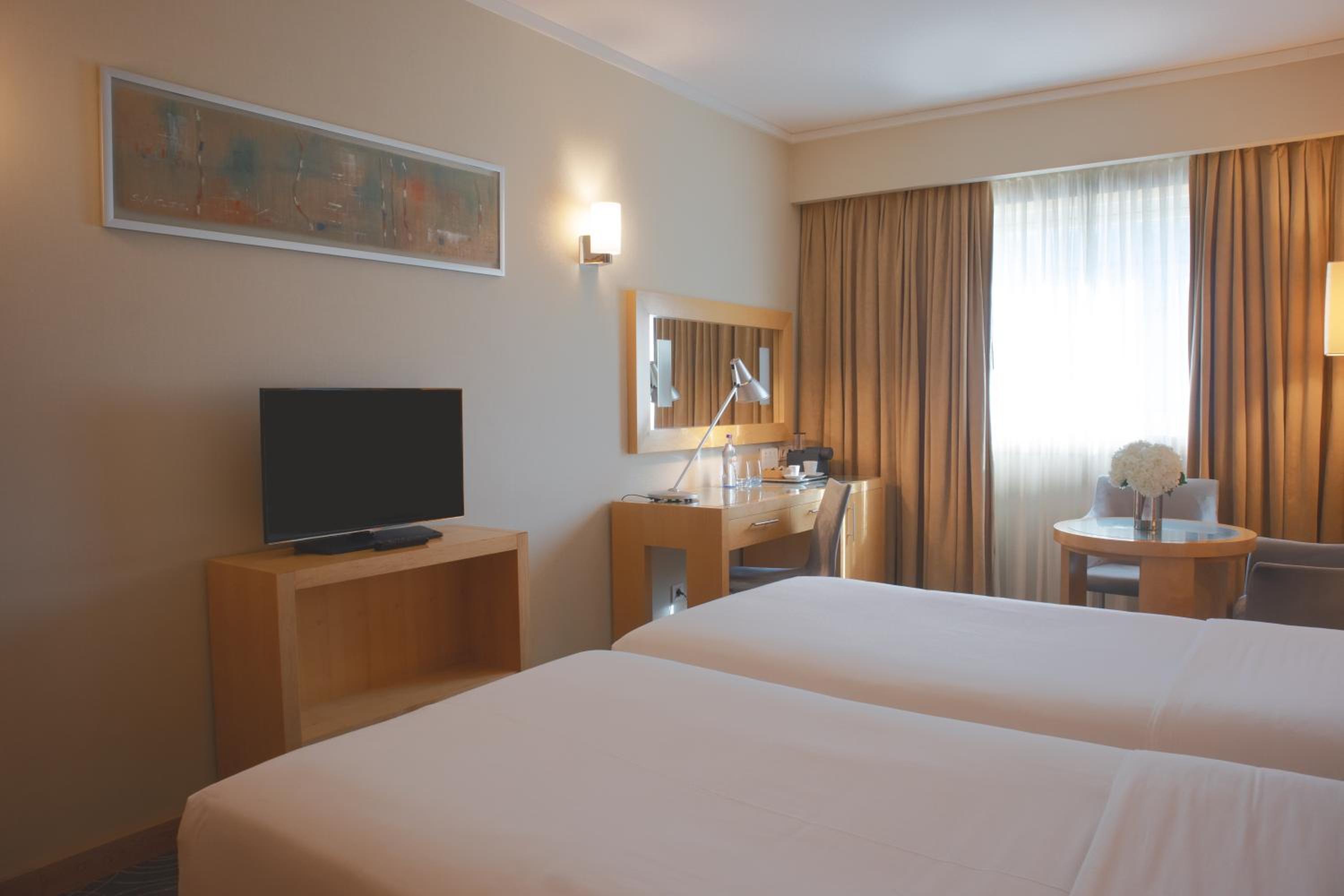 Double or Twin Room - Photo 3