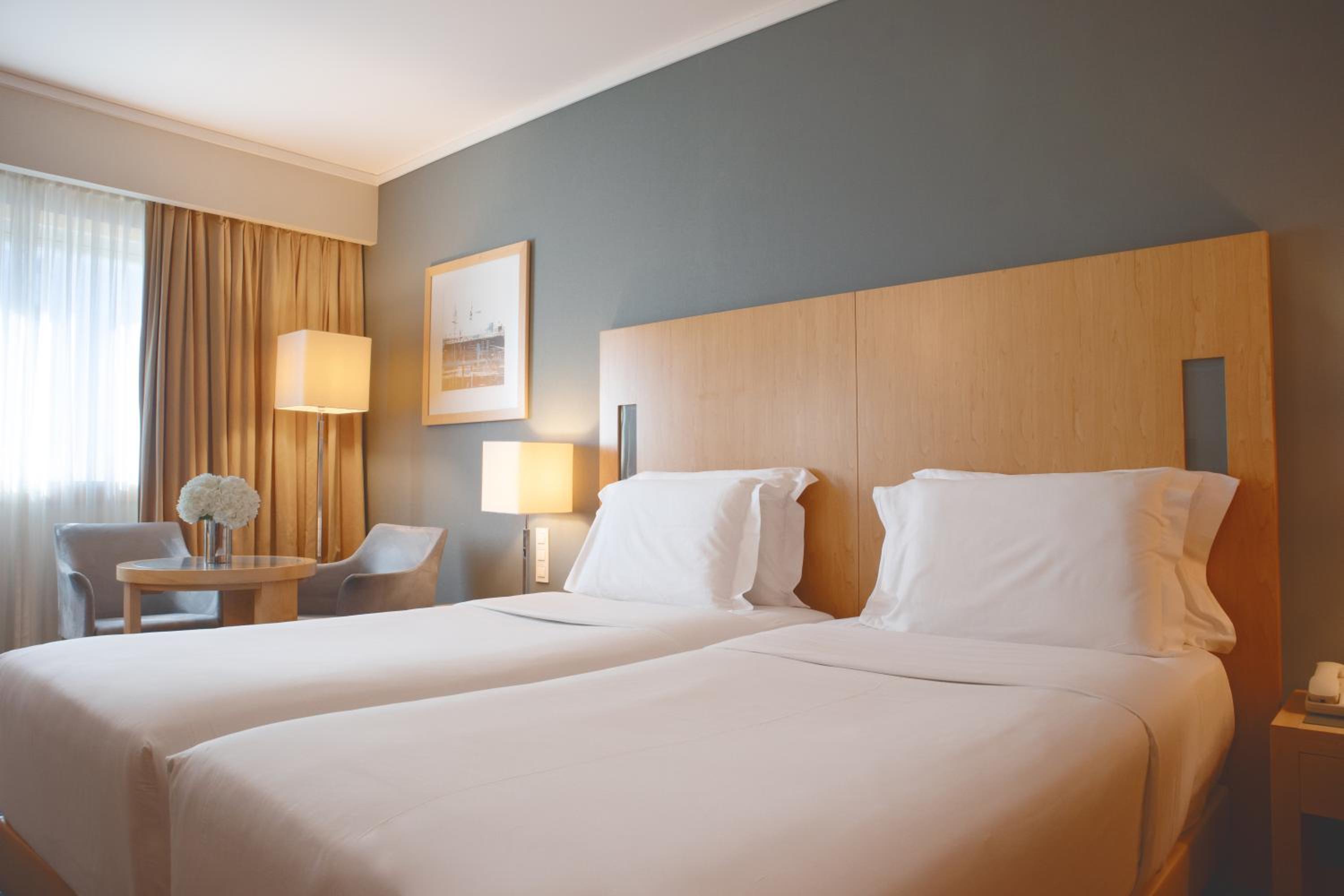 Double or Twin Room - Photo 2