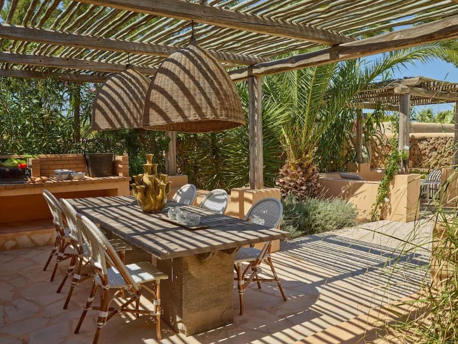 Three-Bedroom Villa photo 3
