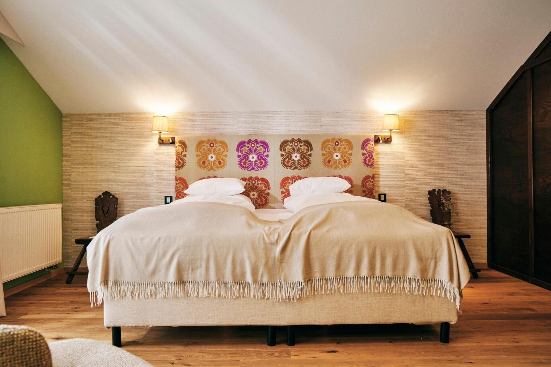 Deluxe Suite - Photo 1