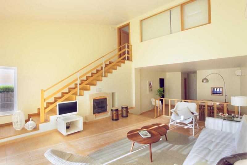 Three-Bedroom Villa photo 2