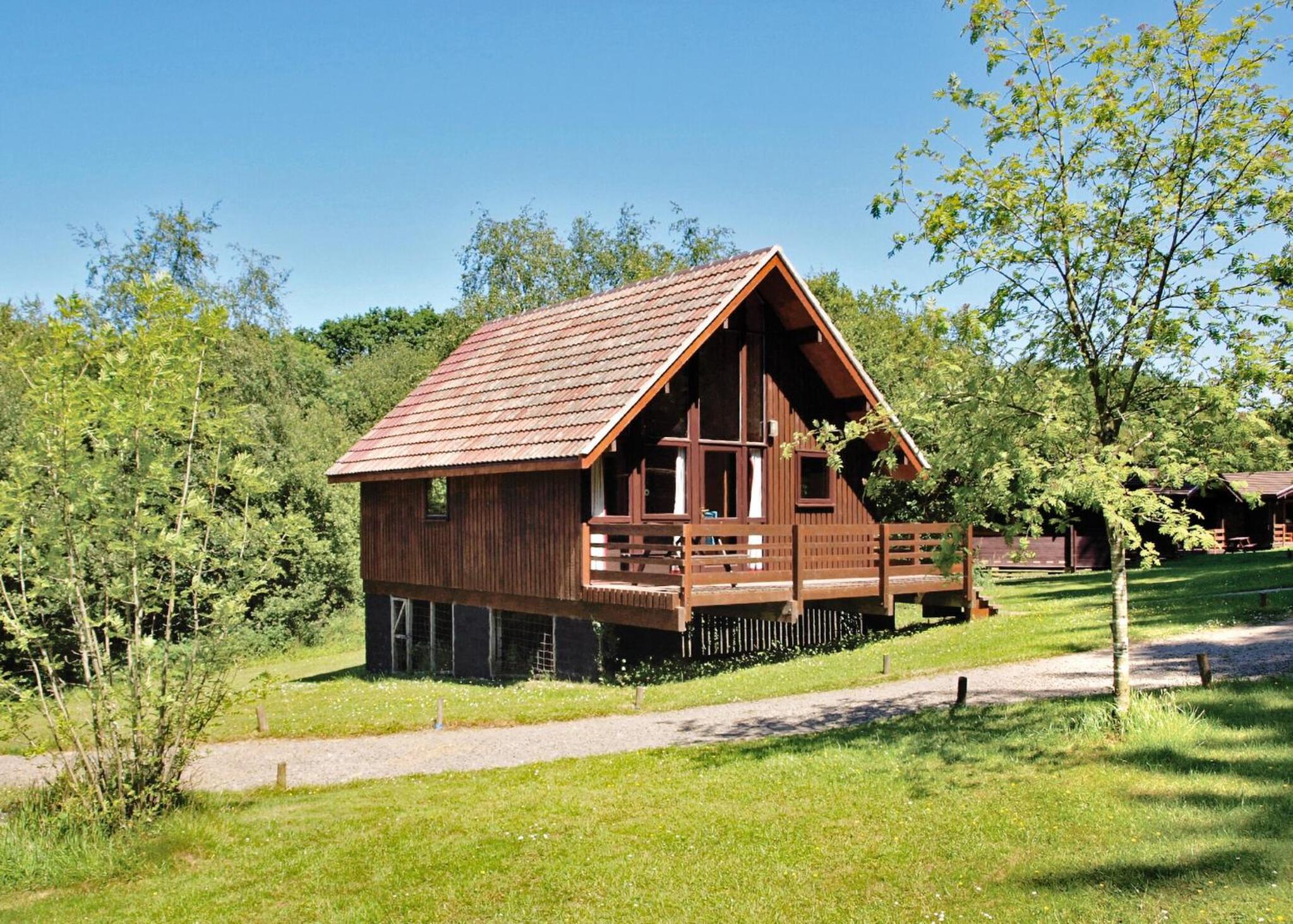 Three-Bedroom House photo 2
