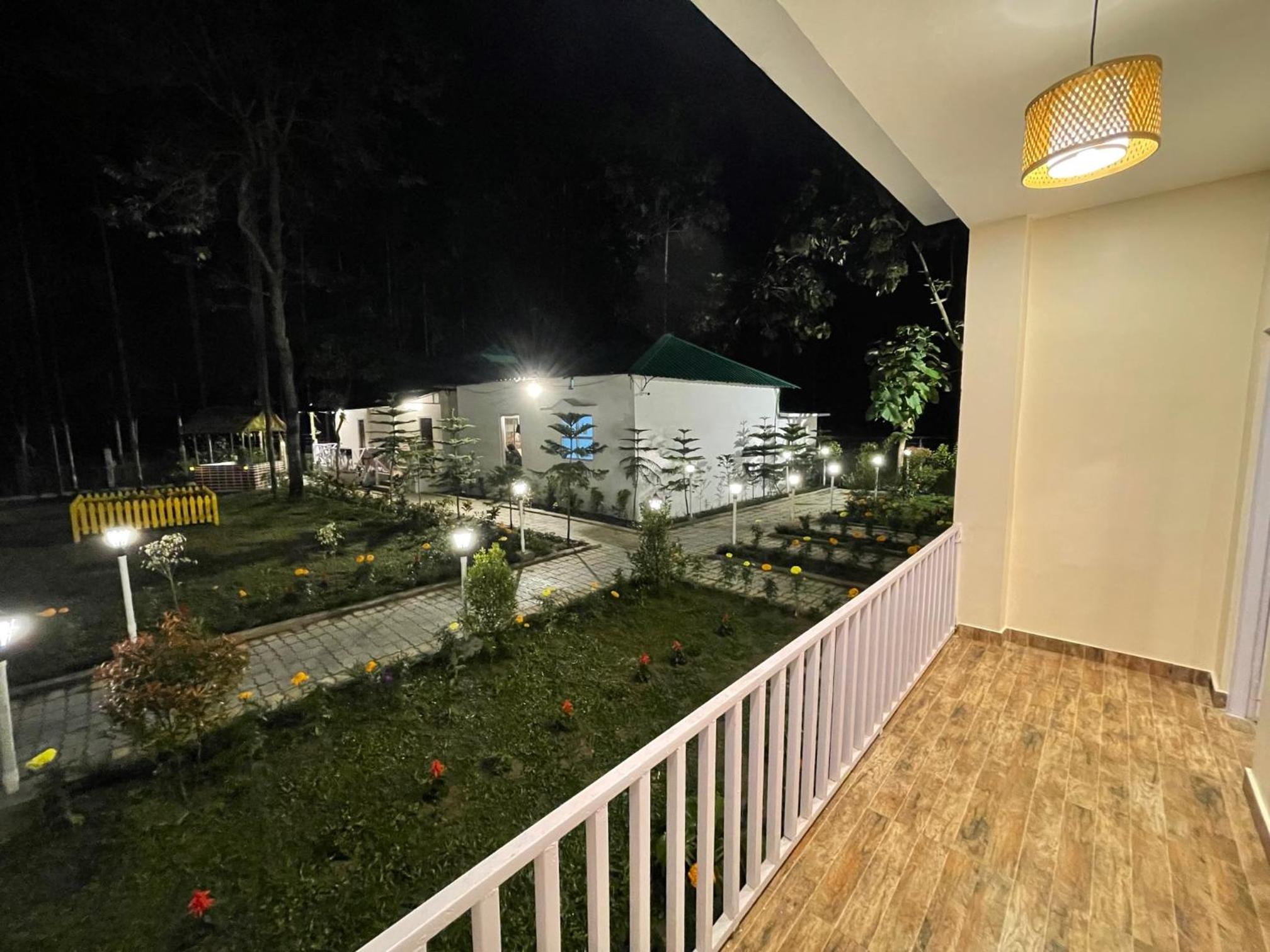 Deluxe Double or Twin Room with Garden View - Photo 2