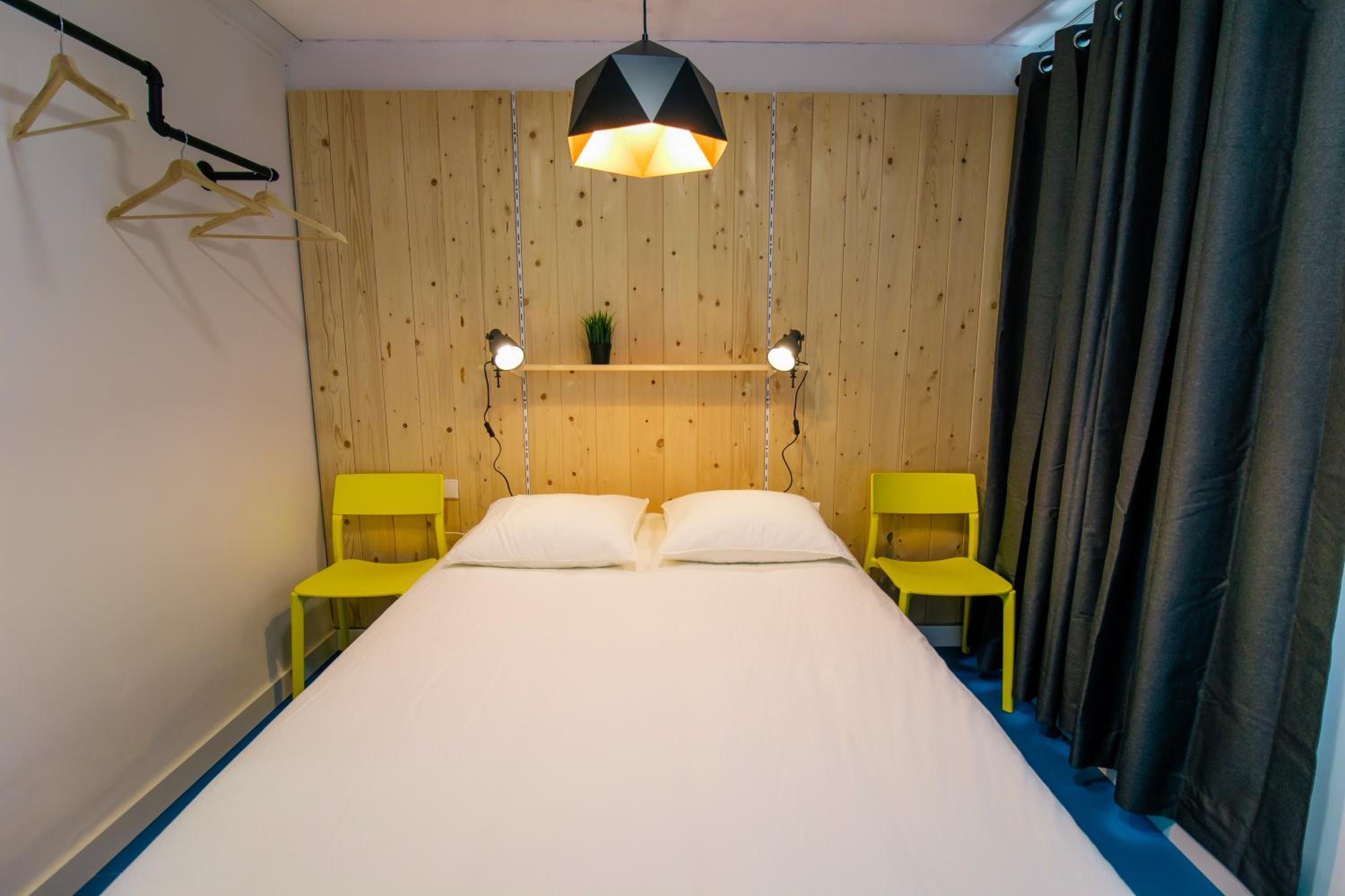 Habitación Doble Estándar con Baño Compartido