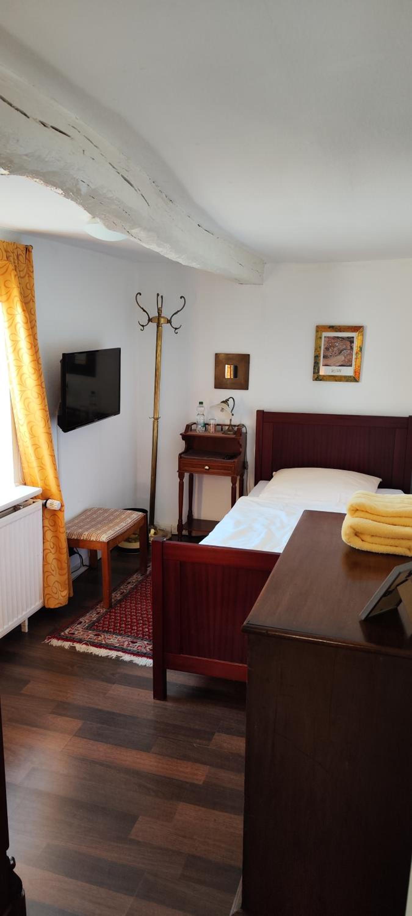 Single Room photo 1