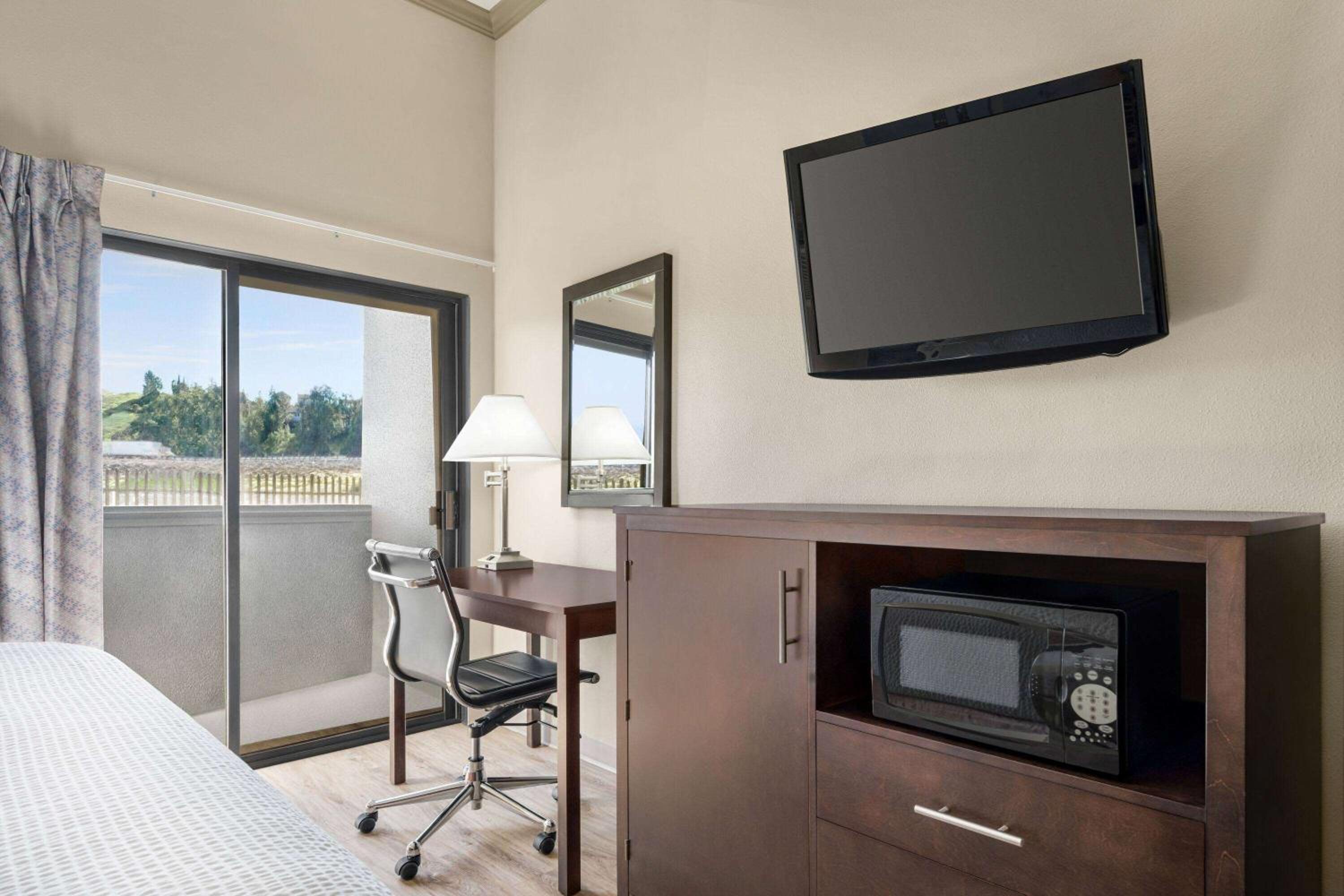 Baymont by Wyndham Monterey Park, 사진 2