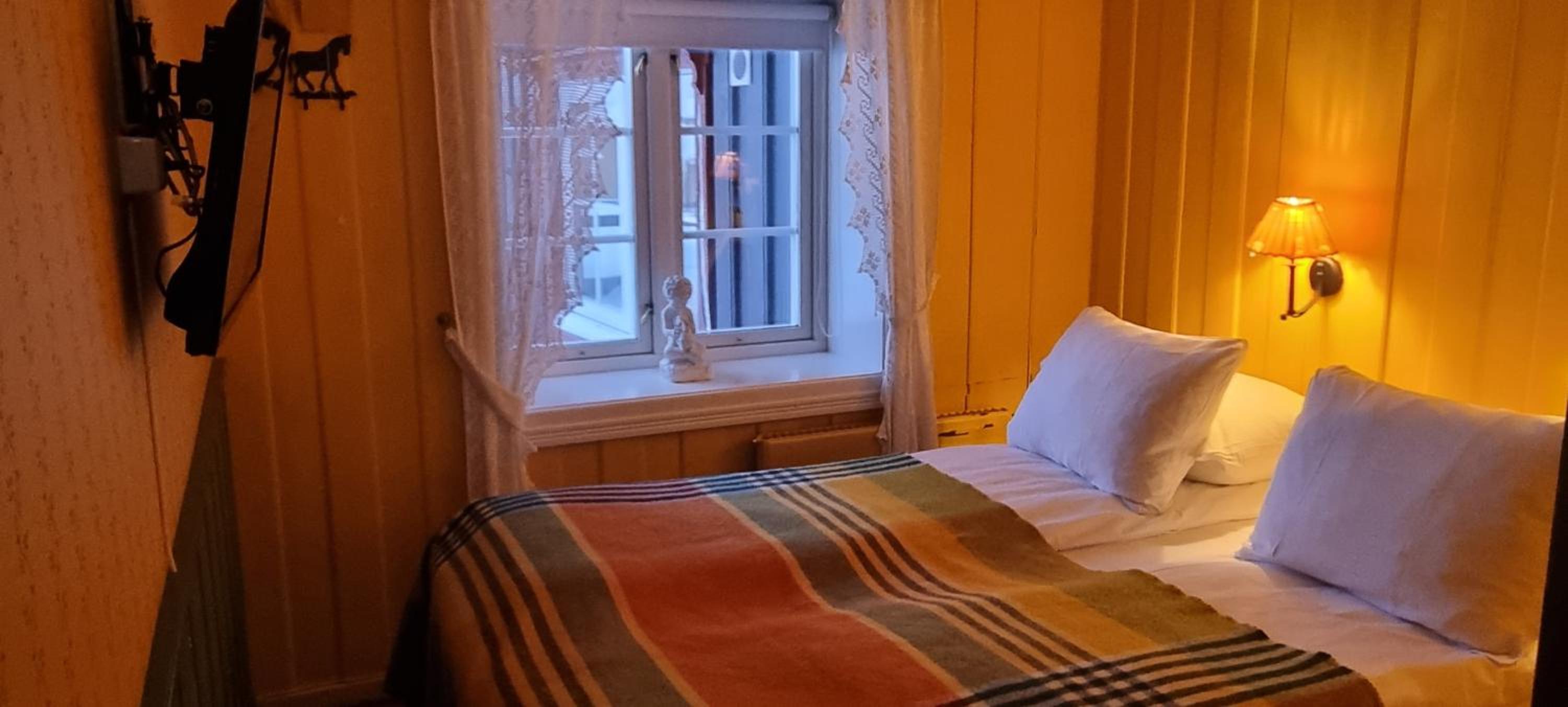 Standard Double Room photo 3