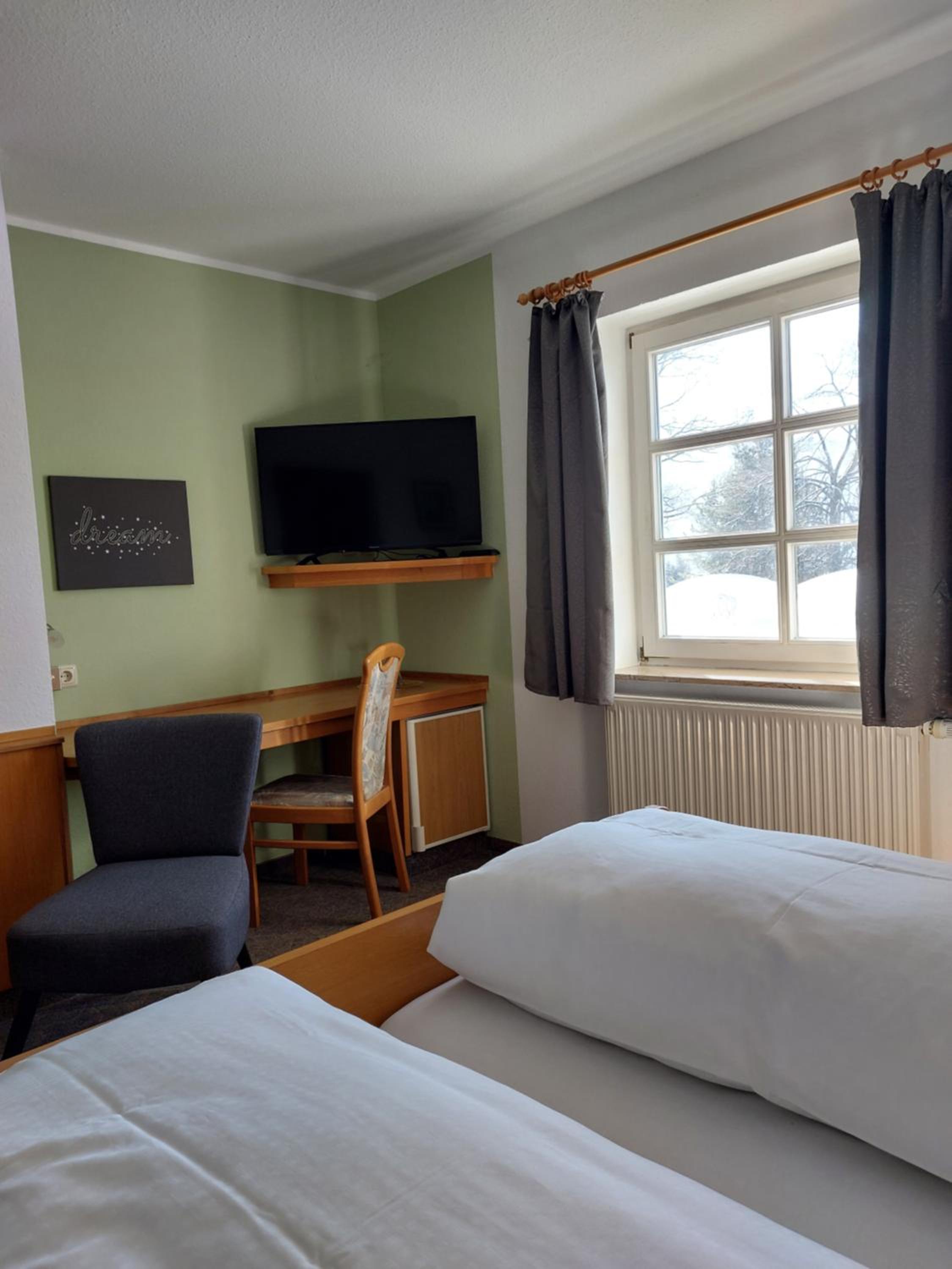 Single Room photo 2