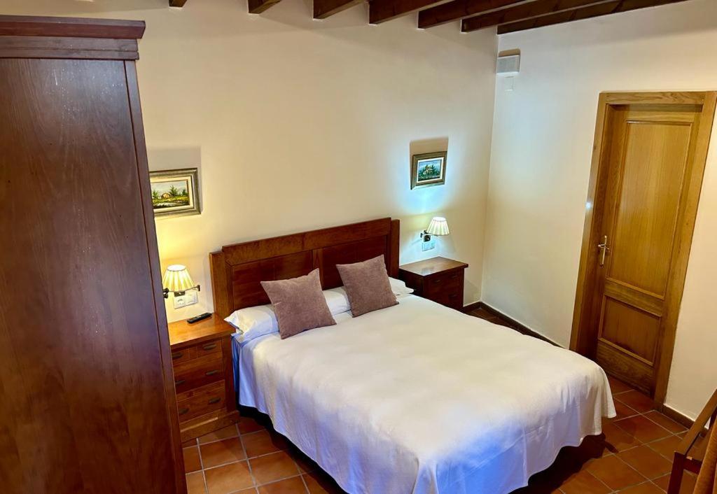 Habitación Estándar con Cama Queen