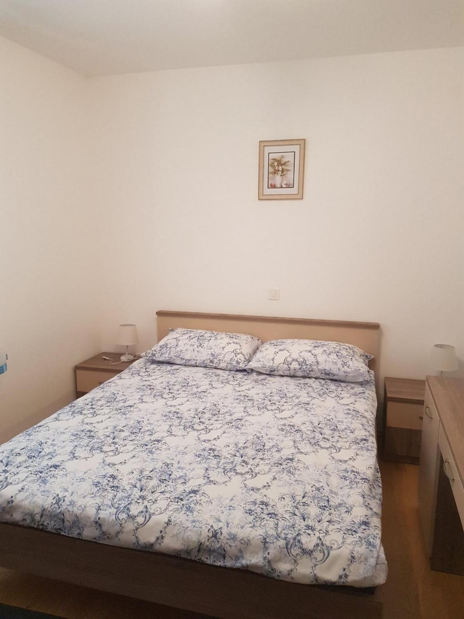 Studio Apartment with Terrace
