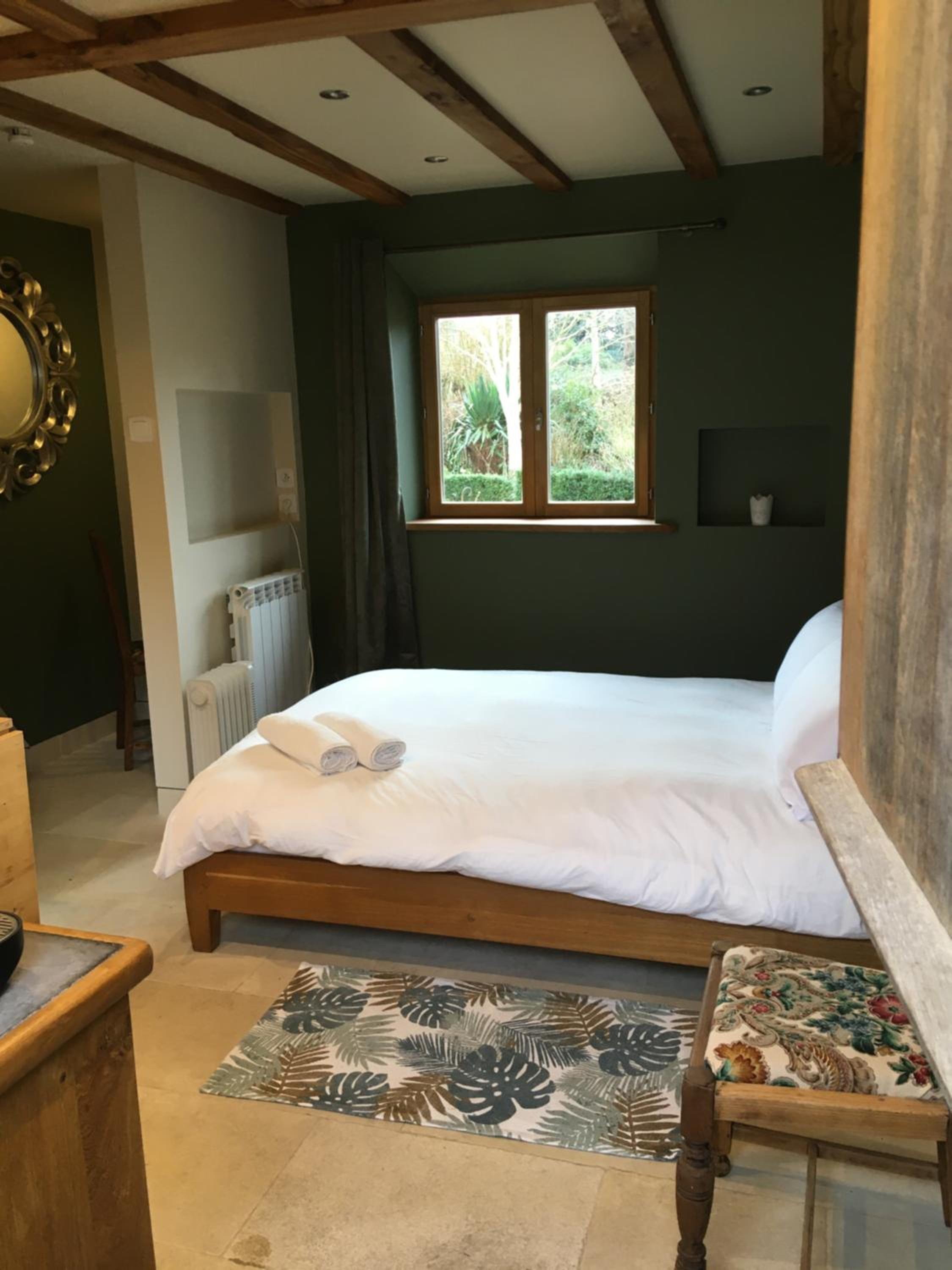 Double Room with Private Bathroom - Photo 1