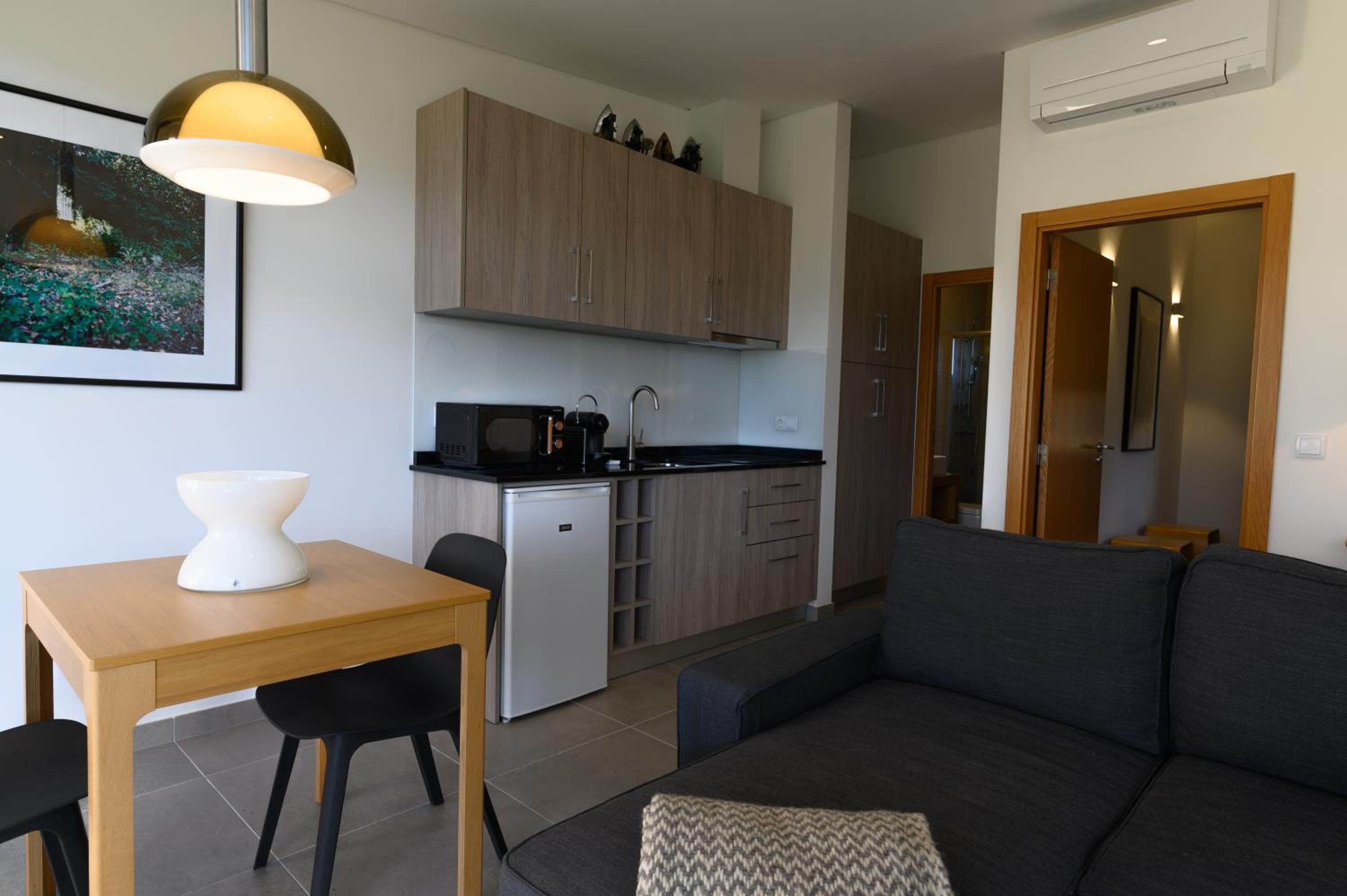One-Bedroom House - Photo 12