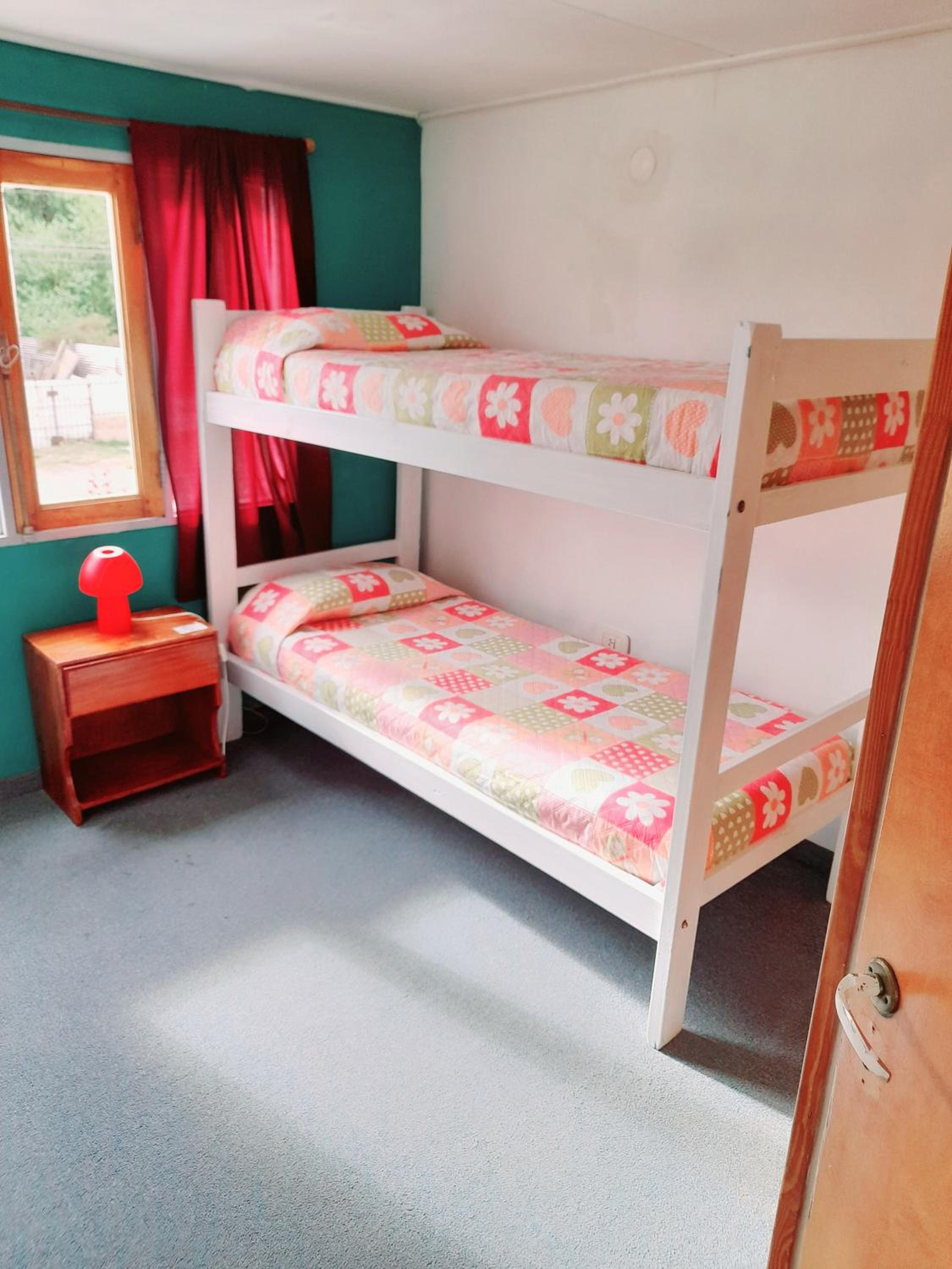 Twin Room with Shared Bathroom photo 1