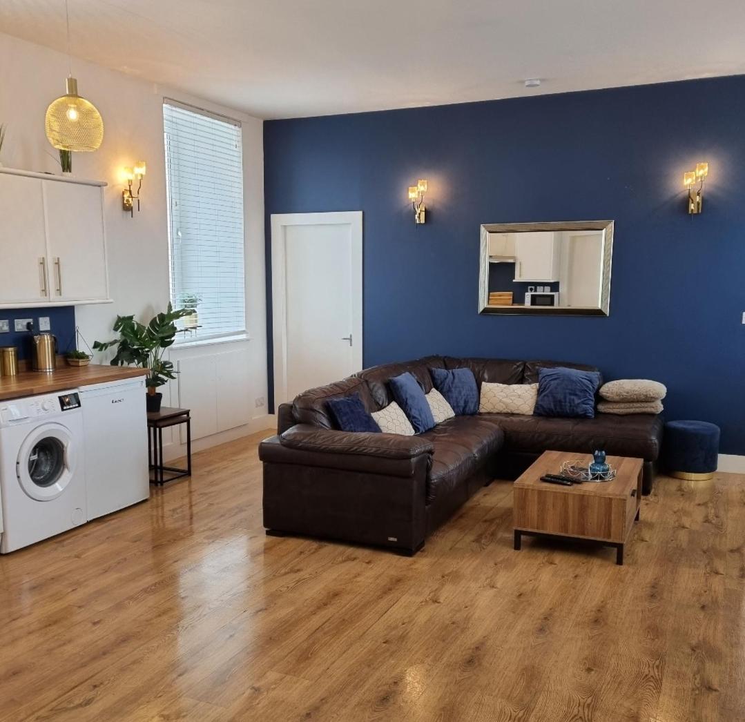 Two-Bedroom Apartment - Photo 14