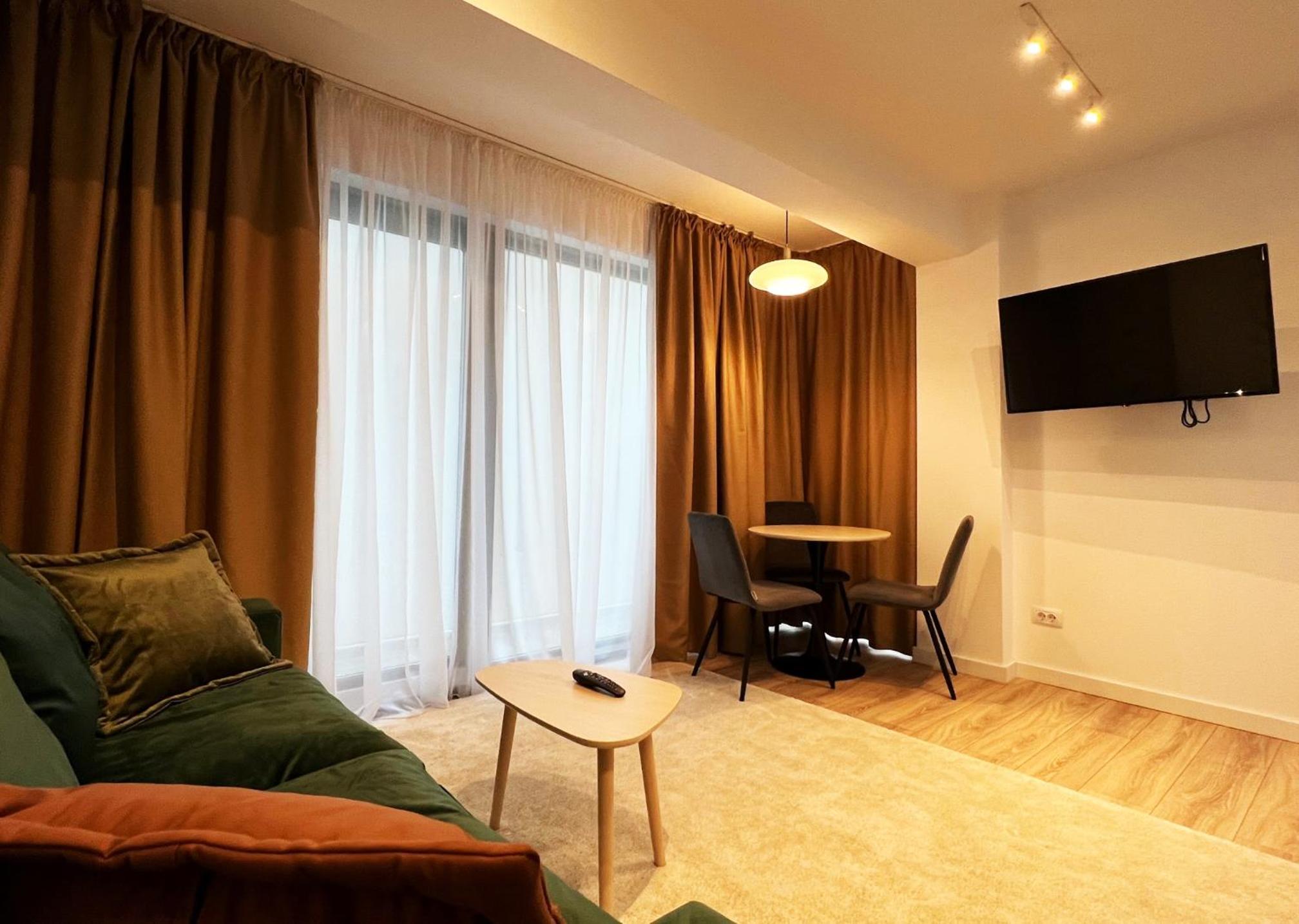 Deluxe Apartment photo 3