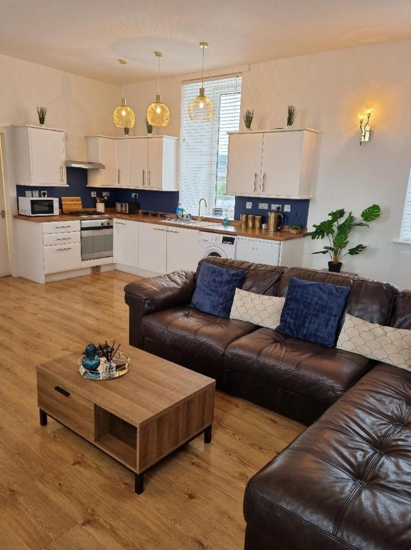 Two-Bedroom Apartment - Photo 6