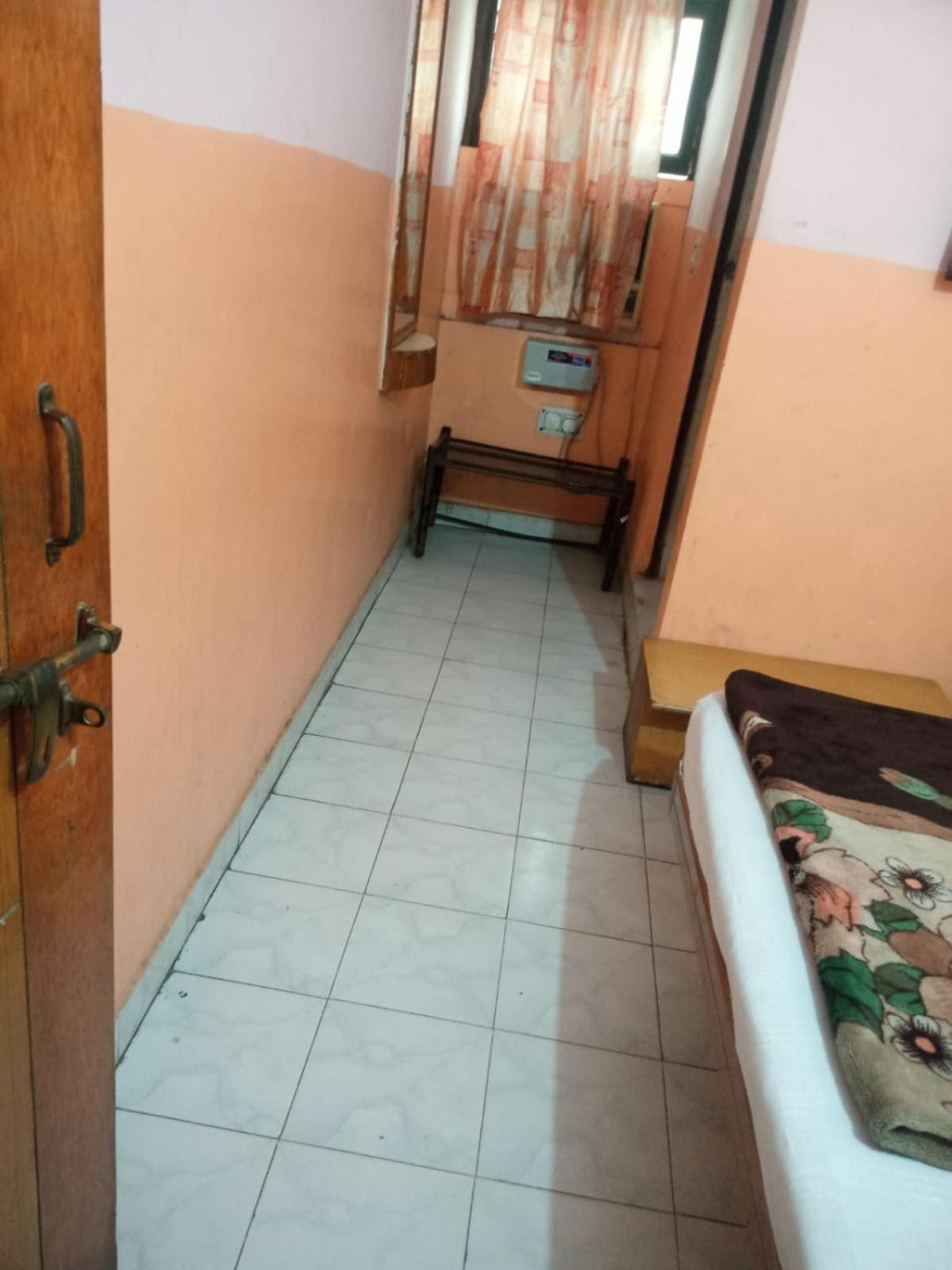 Budget Single Room