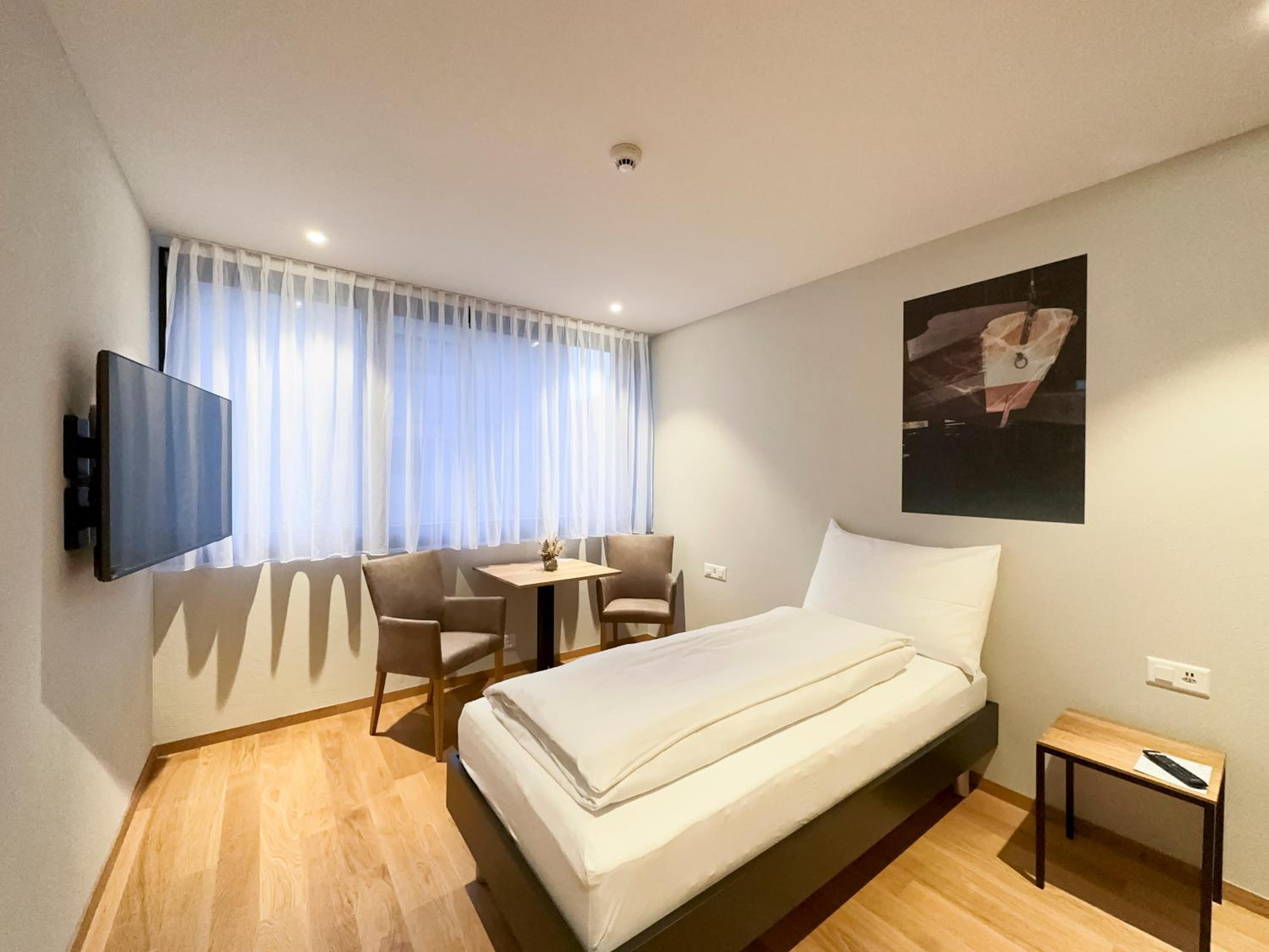 Single Room photo 2