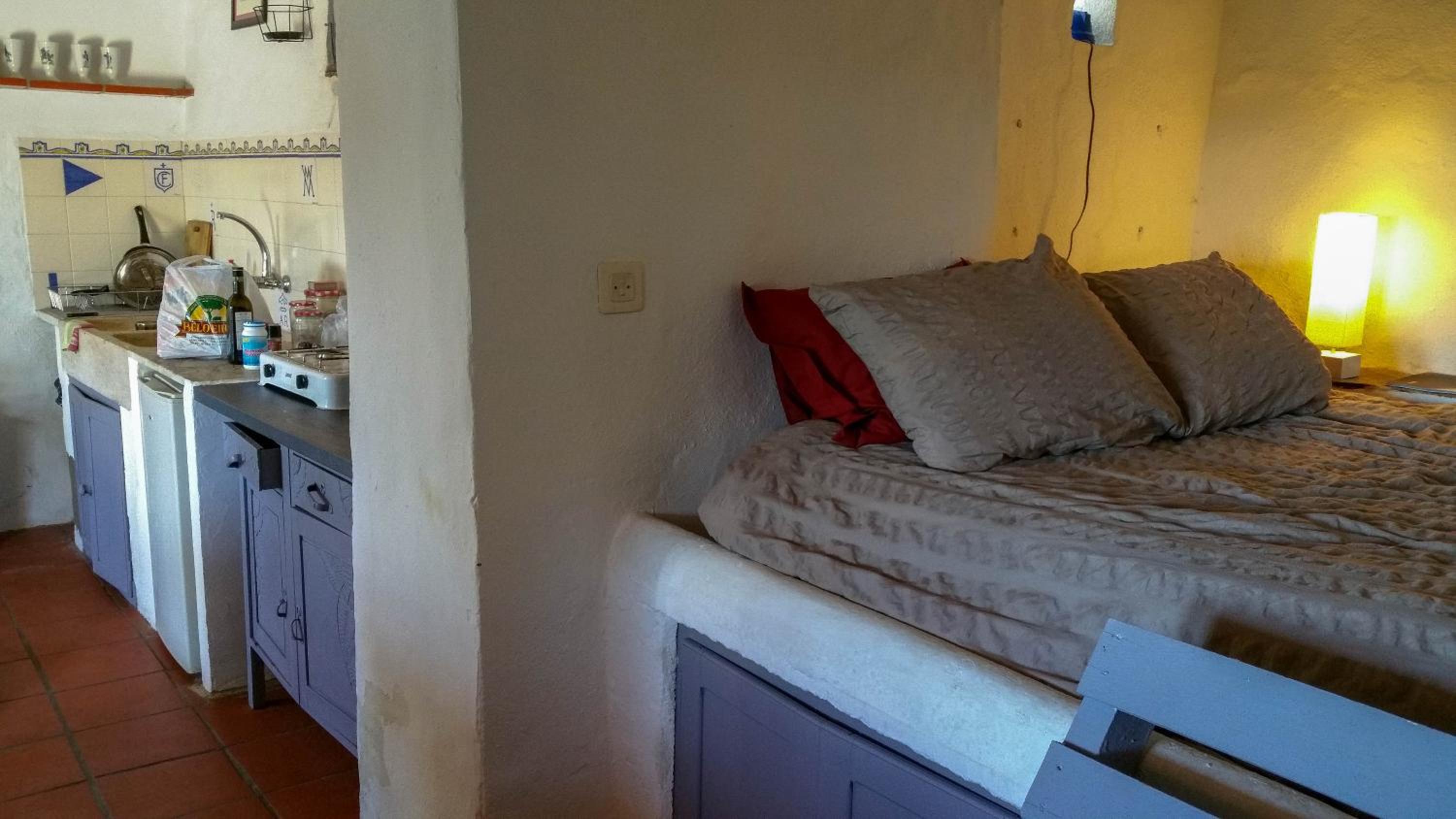 One-Bedroom House photo 1