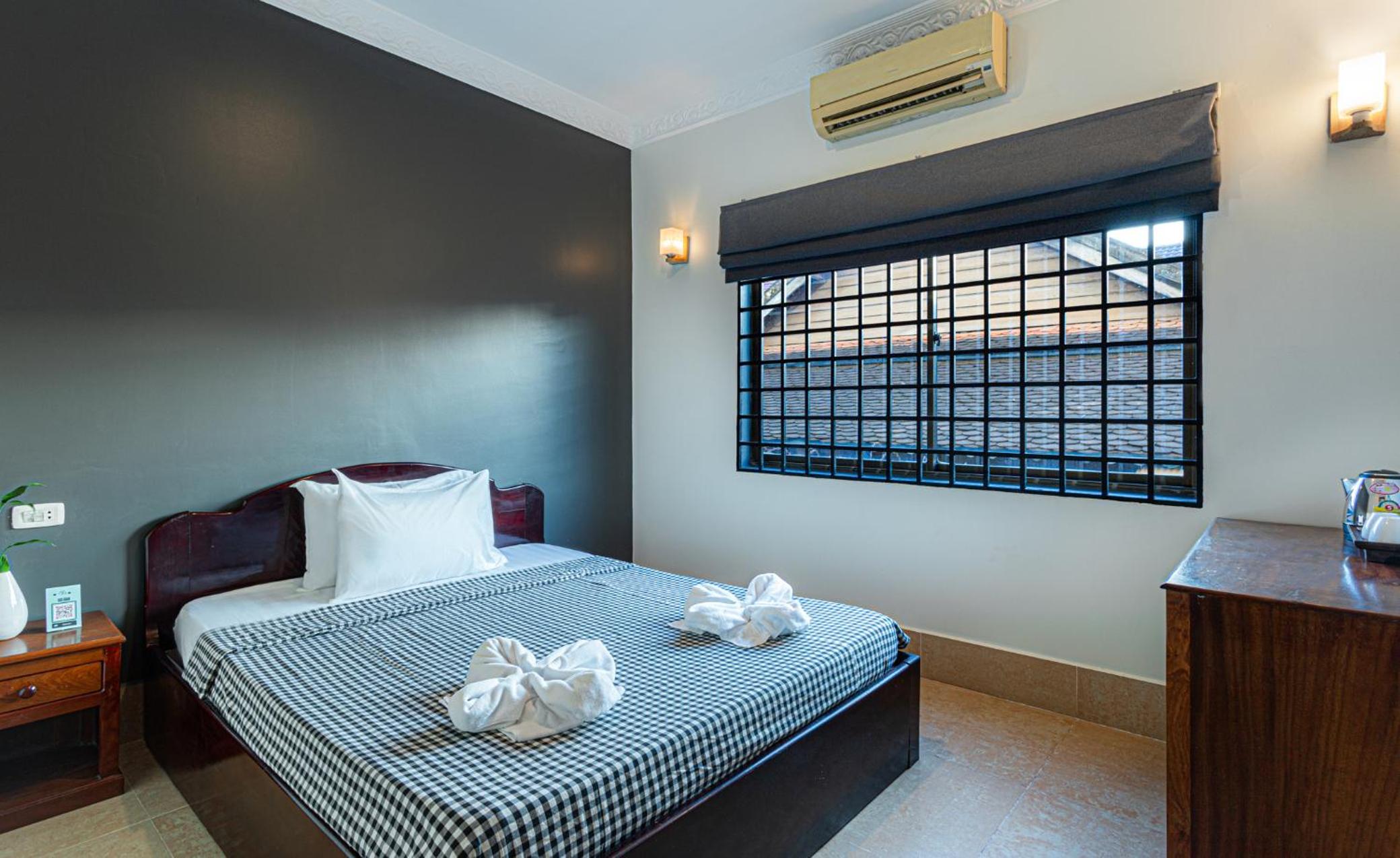Budget Double Room - Photo 1